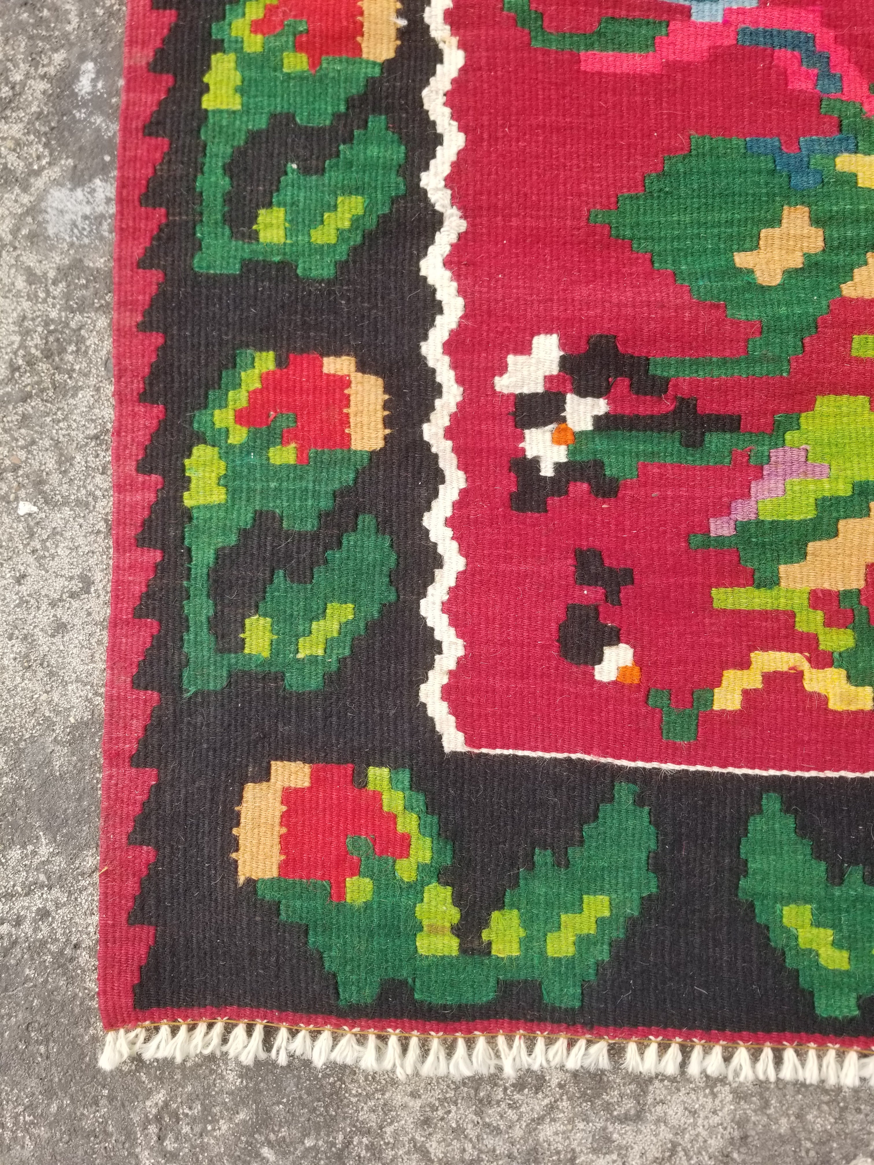 Vintage Traditional Handwoven Romanian Wool Multicolor Kilim 195x93cm
