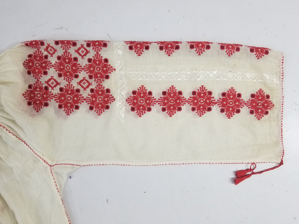 Vintage Romanian Vyshyvanka Embroidered Peasant Blouse