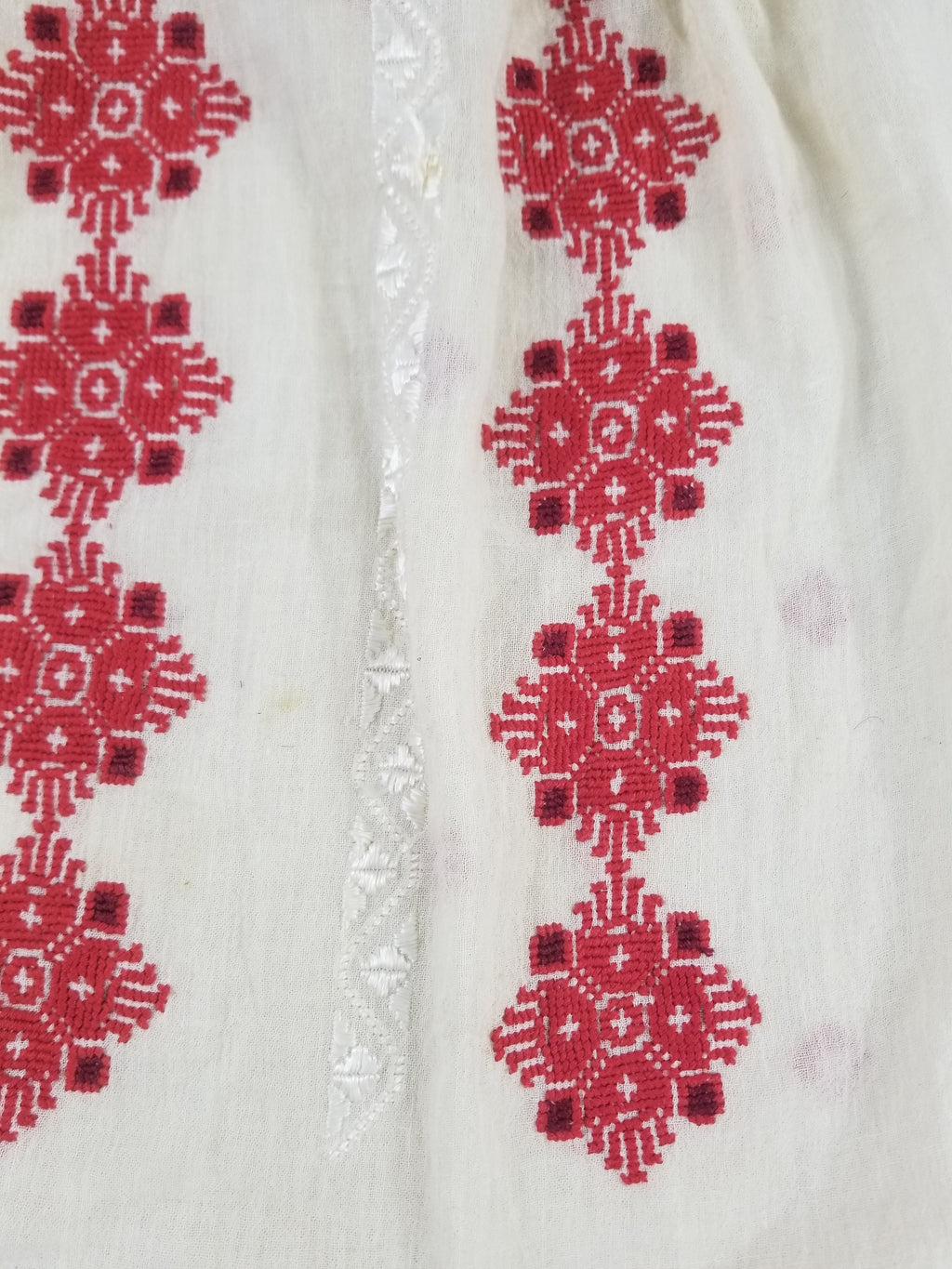 Vintage Romanian Vyshyvanka Embroidered Peasant Blouse