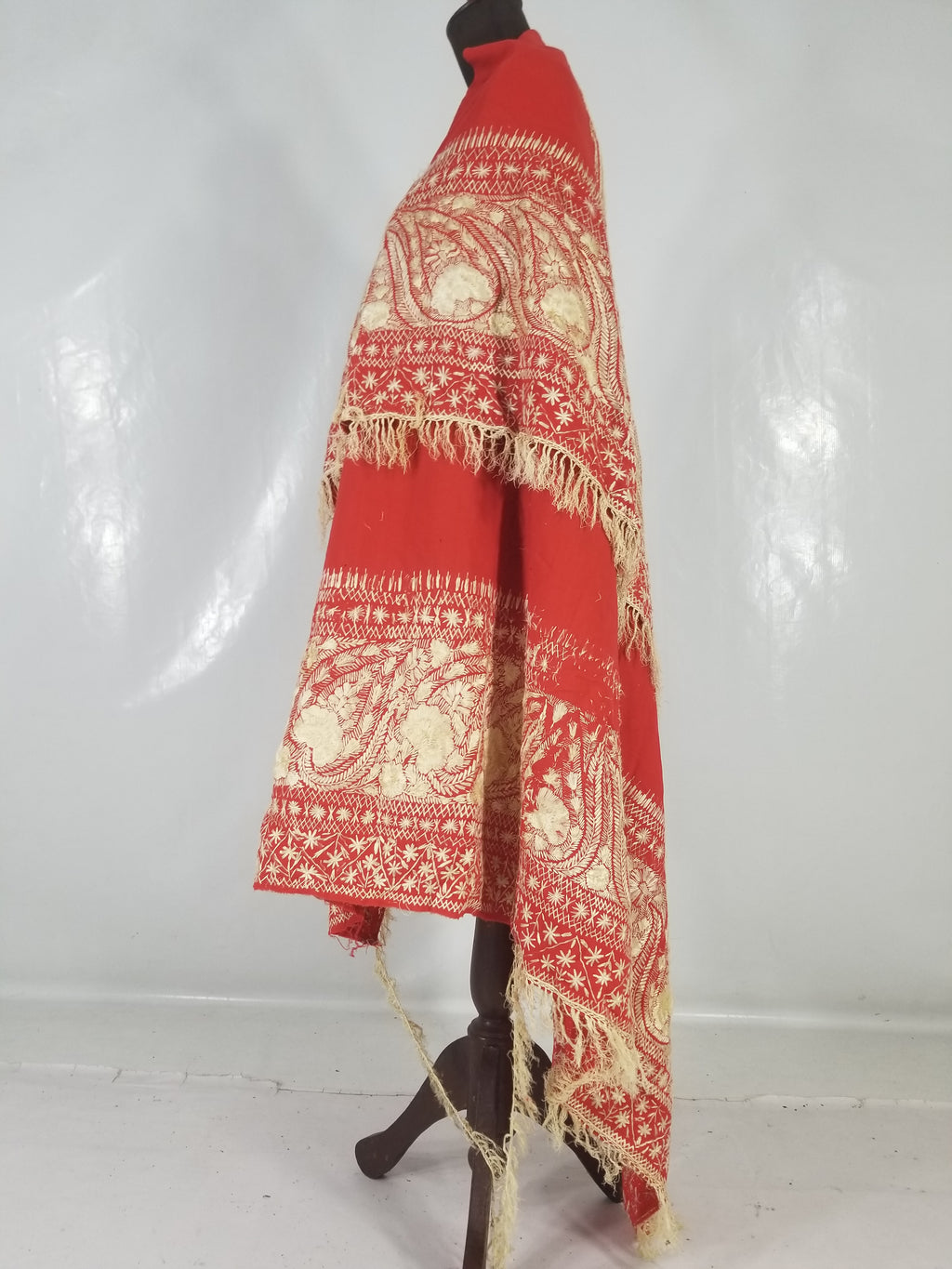 Antique Traditional Indian Kashmiri Hand Embroidered Paisley Shawl 170x160cm