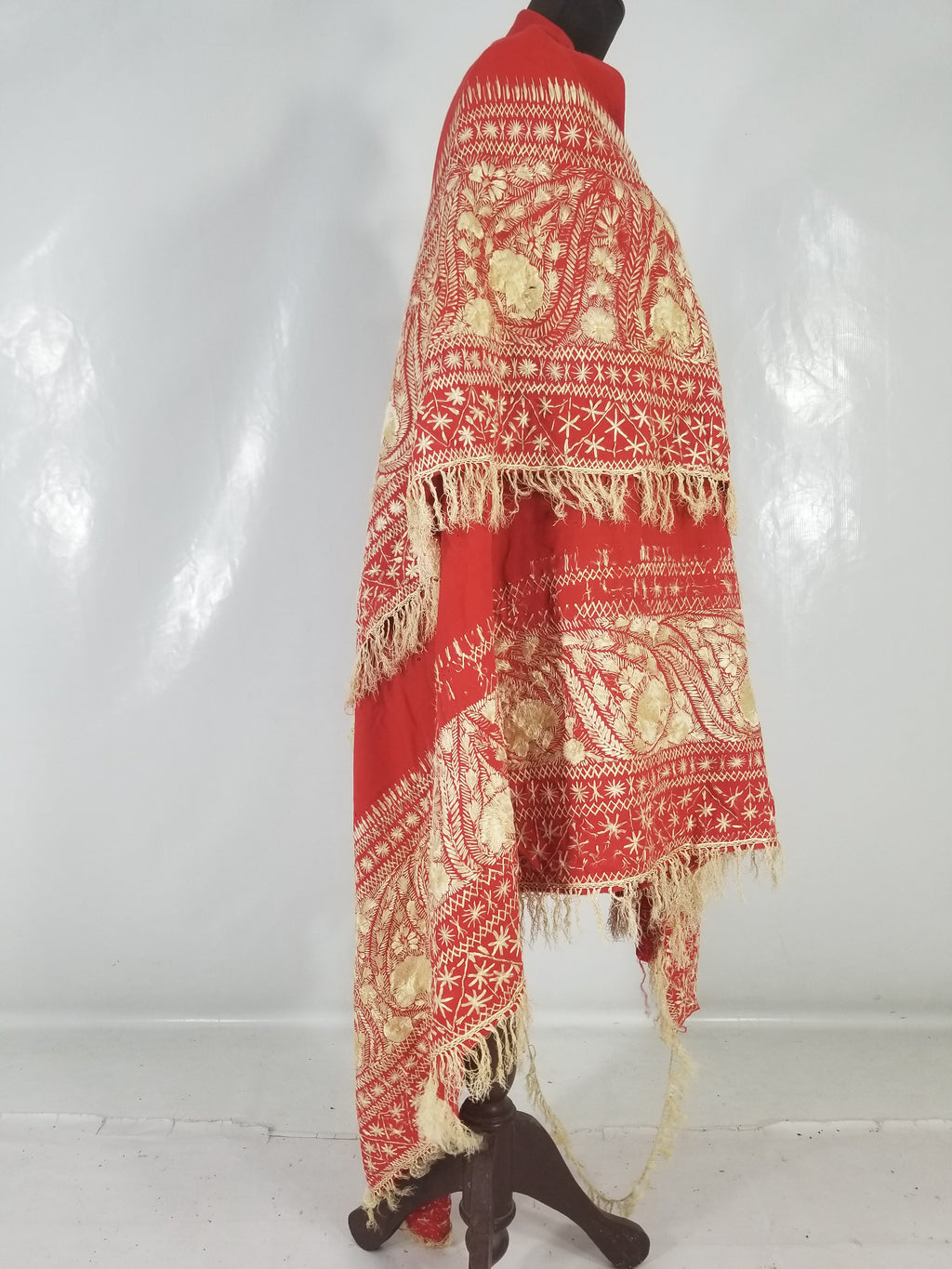 Antique Traditional Indian Kashmiri Hand Embroidered Paisley Shawl 170x160cm