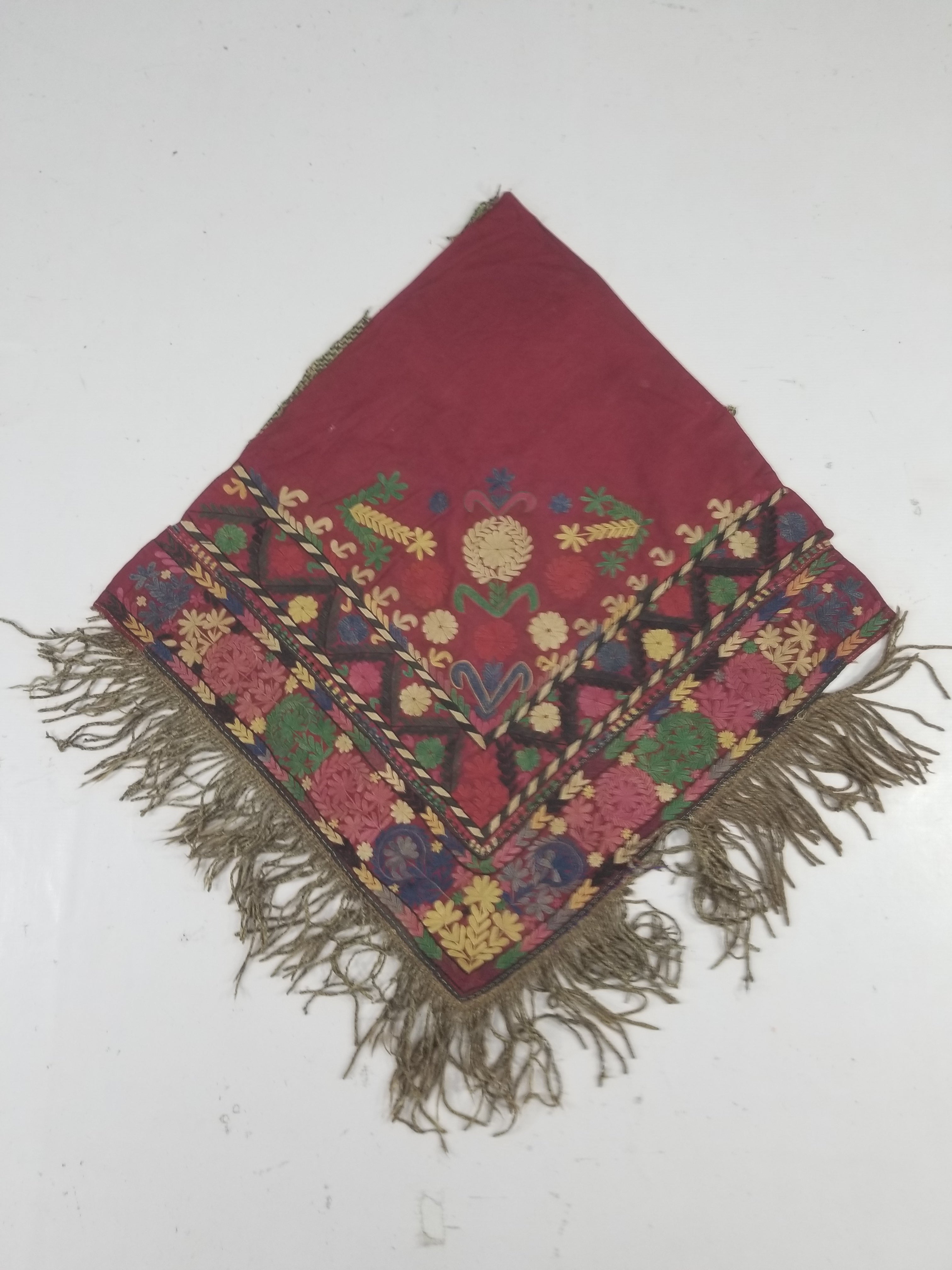 Antique Traditionl Uzbek Lakai Embroidered Floral Wall Hanging/Shawl 66x66cm