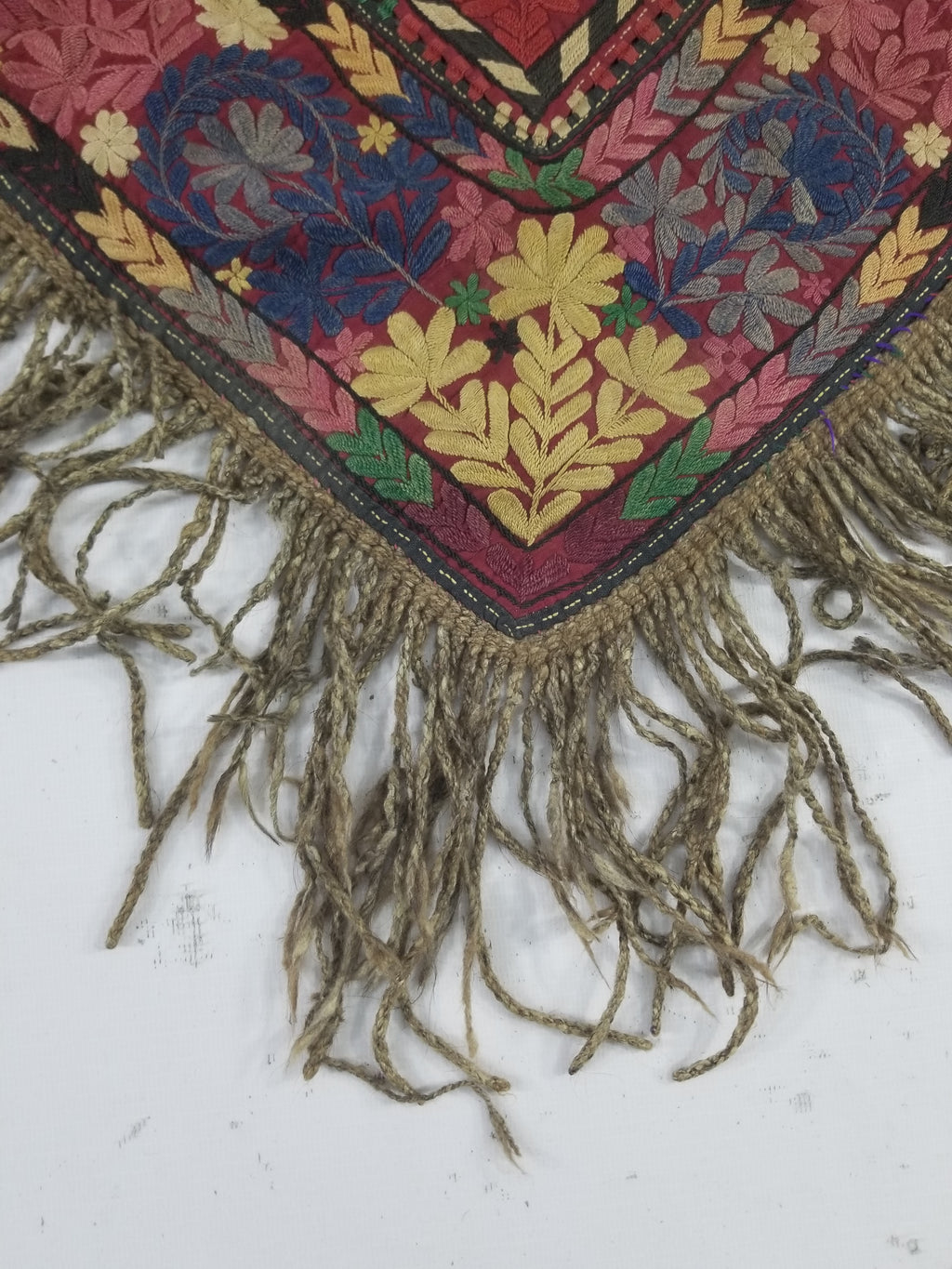 Antique Traditionl Uzbek Lakai Embroidered Floral Wall Hanging/Shawl 66x66cm