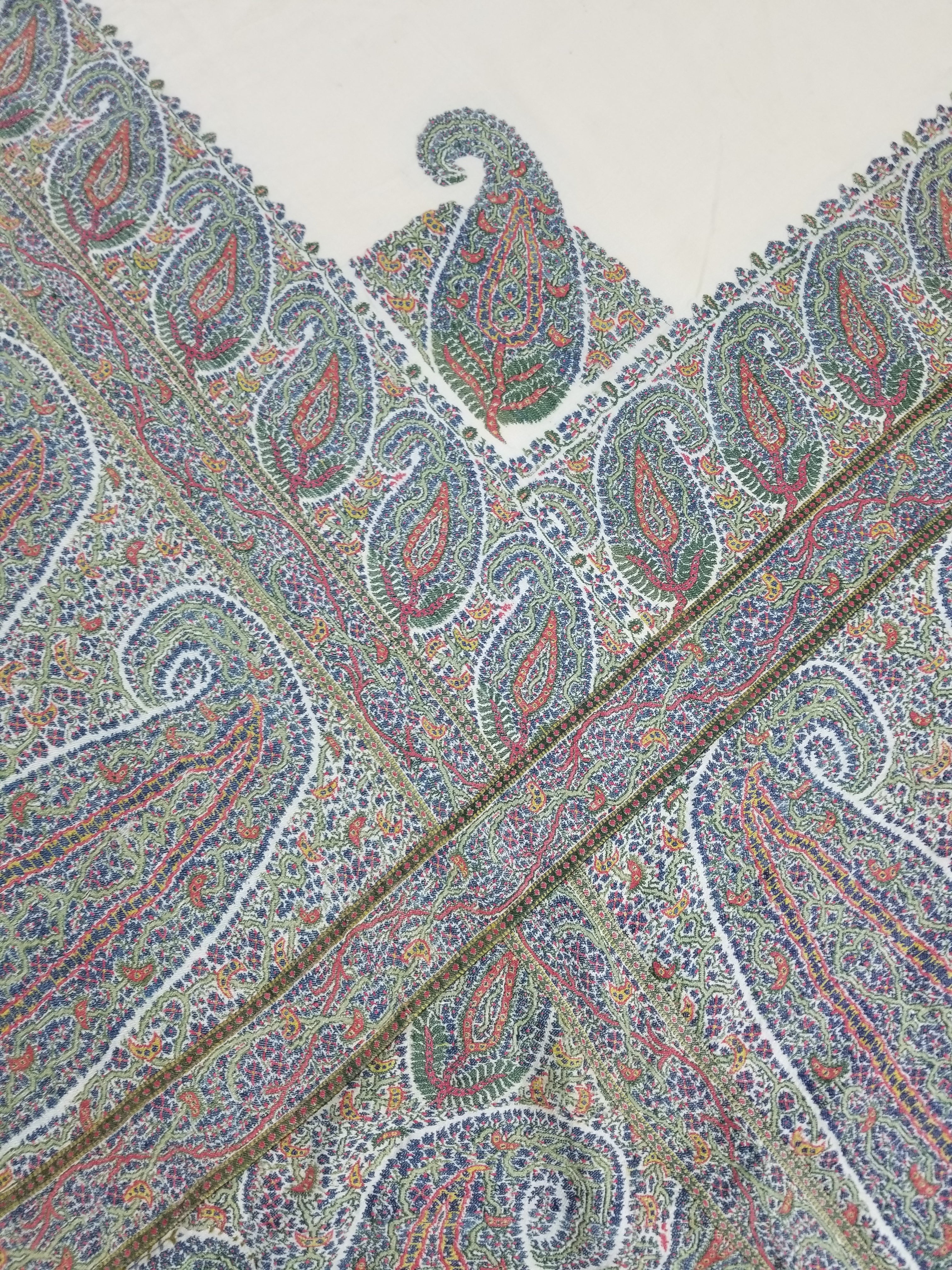 Antique Traditional Indian Kashmiri Paisley Jamawar Style Wool Shawl 170x163cm