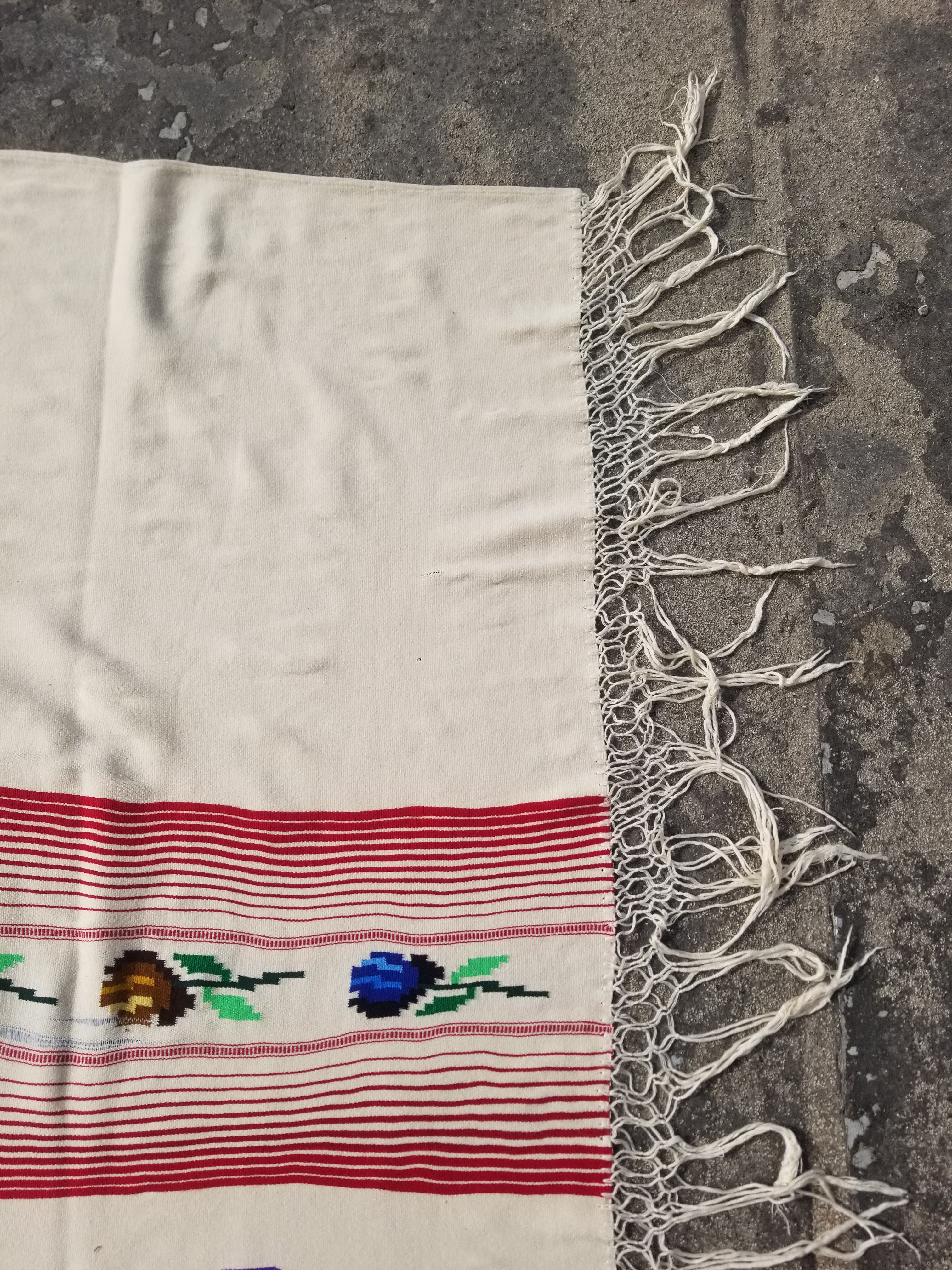 Vintage Traditional Handwoven Mexican Chimayo Wool Multicolor Kilim 198x154cm