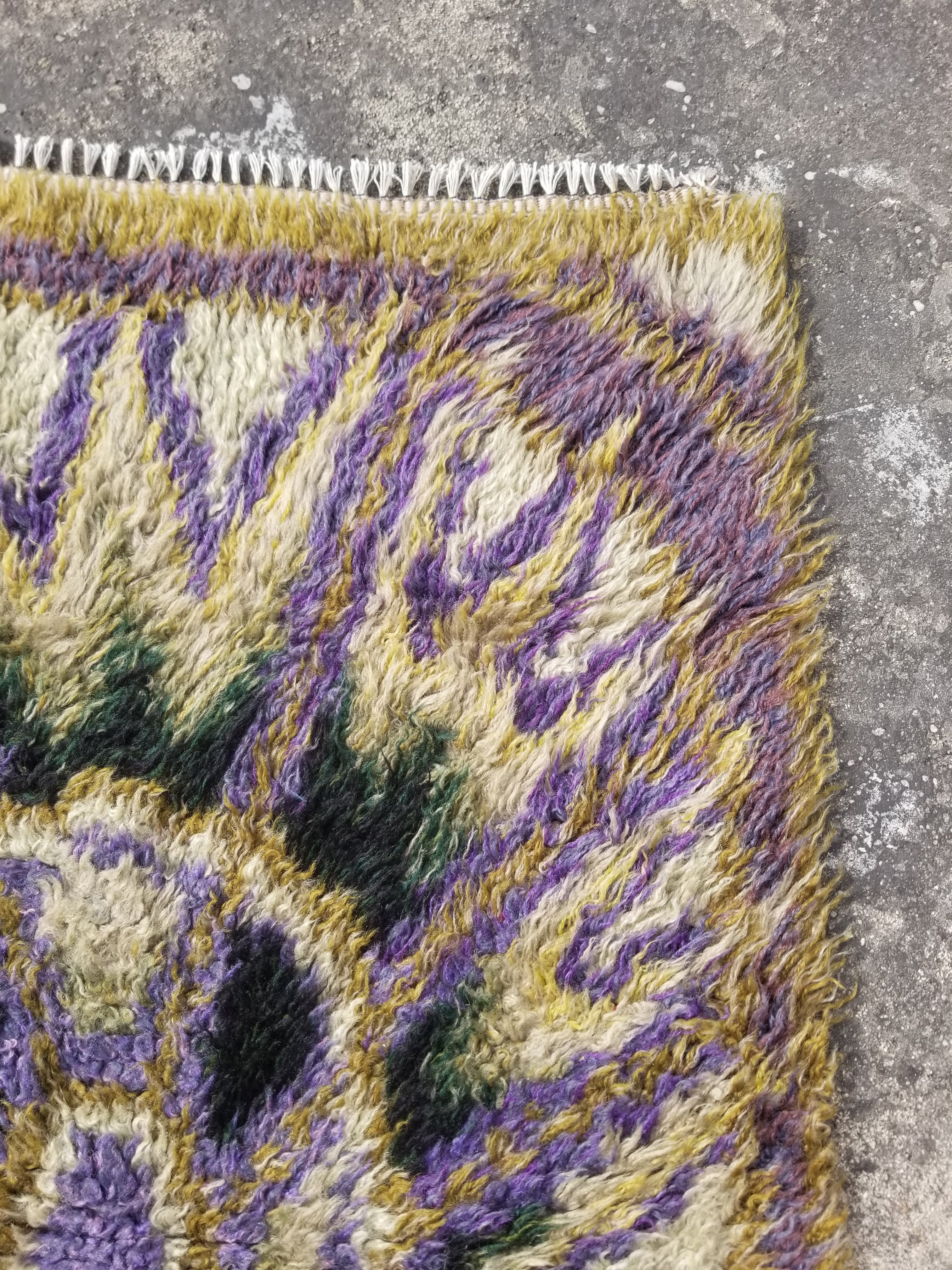 Vintage Traditional Handwoven Swedish Abstract Design Wool Rya Shag Rug 140x73cm