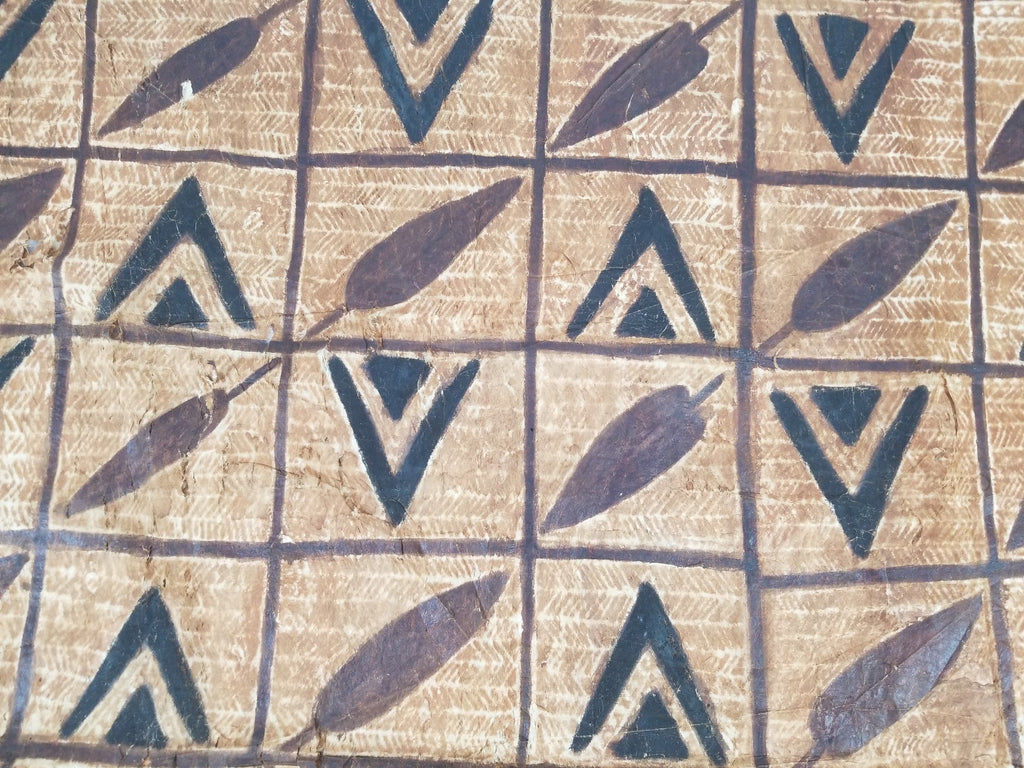Vintage Polynesian Hand Painted Tapa Barkcloth Wall Hanging 151x126cm