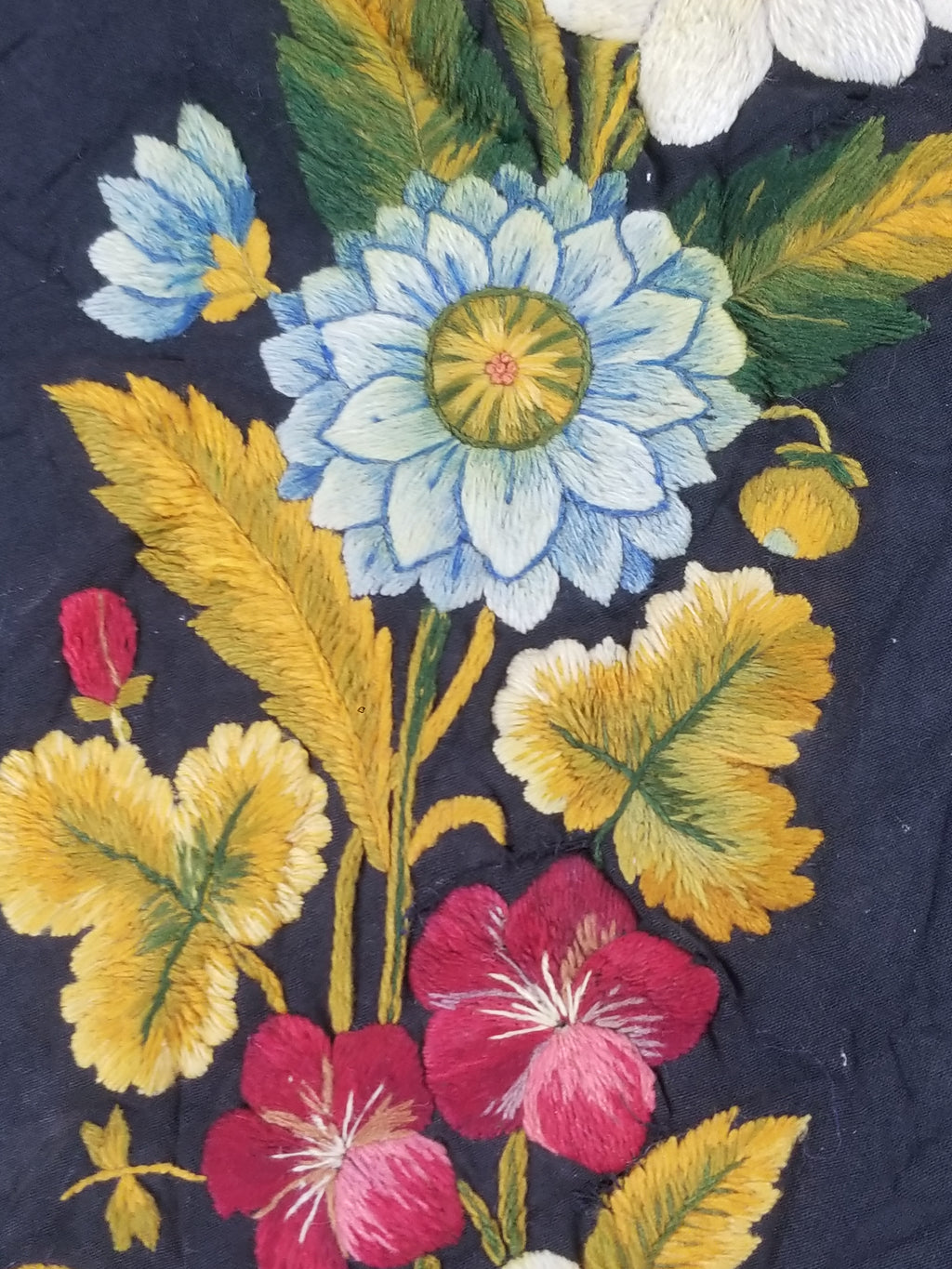 Antique French European Hand Embroidered Floral Tablecloth 168x160cm