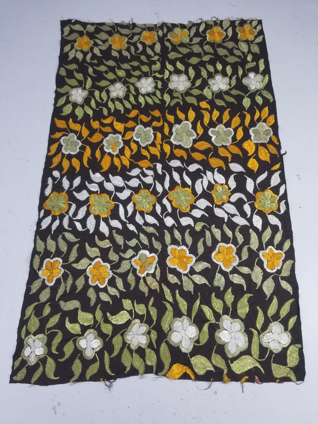 Vintage Suzani Style Floral Hand Embroidered Textile 128x80cm