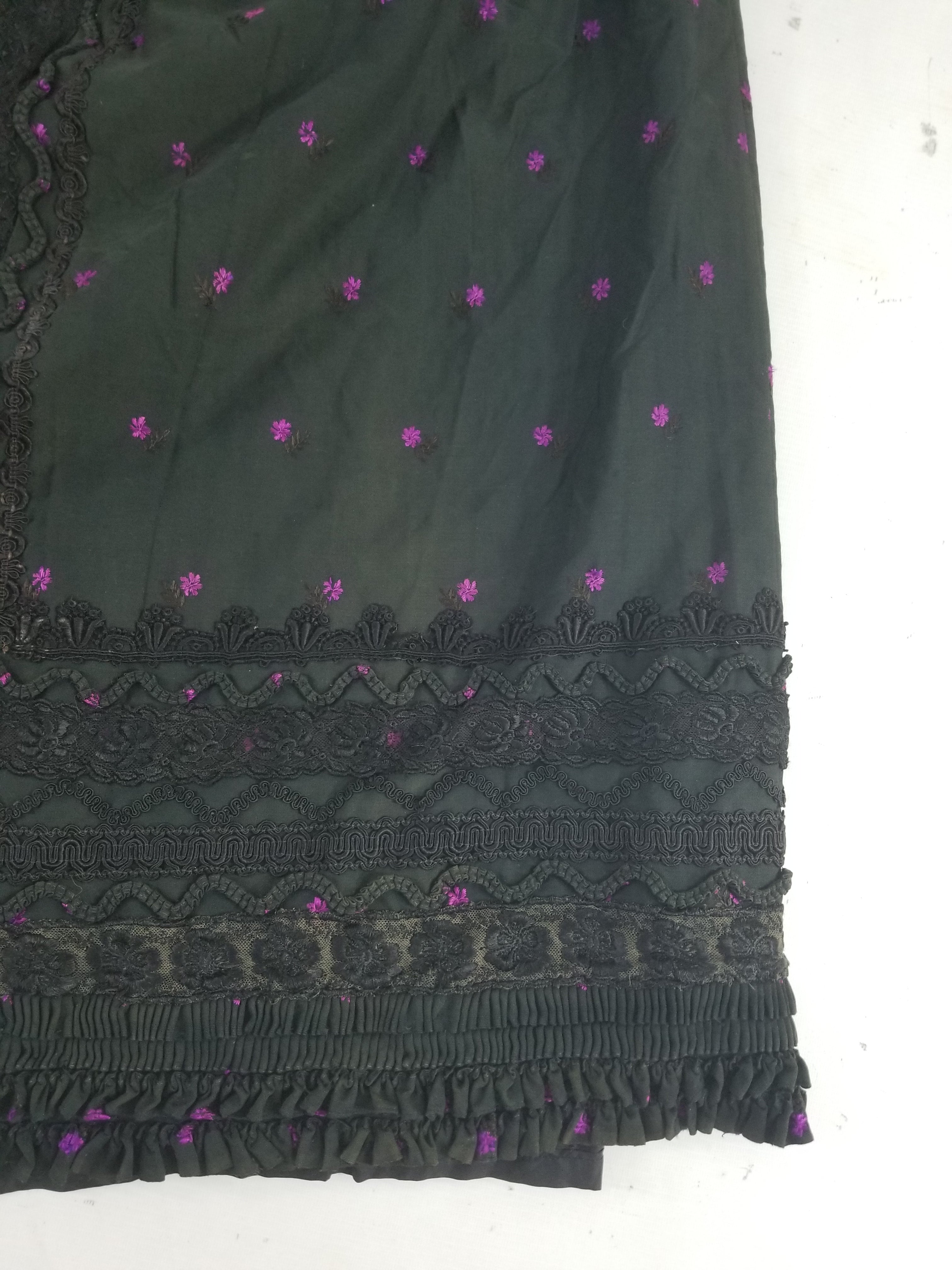 Vintage Victorian Floral Embroidery Gold Frog Closures Cape Cloak 128x118cm
