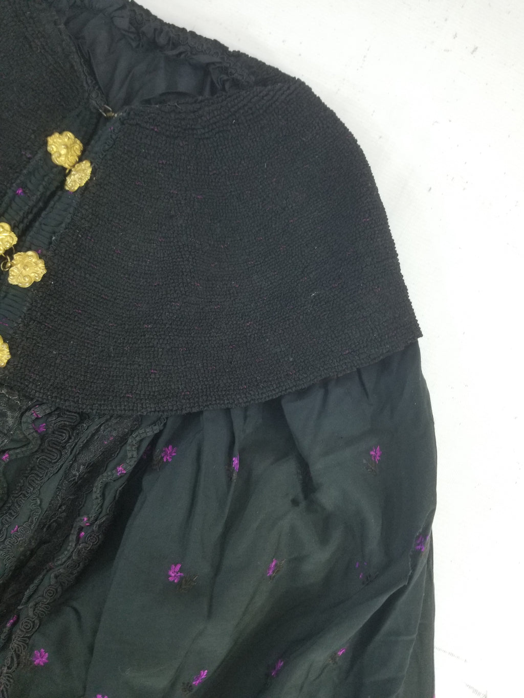Vintage Victorian Floral Embroidery Gold Frog Closures Cape Cloak 128x118cm