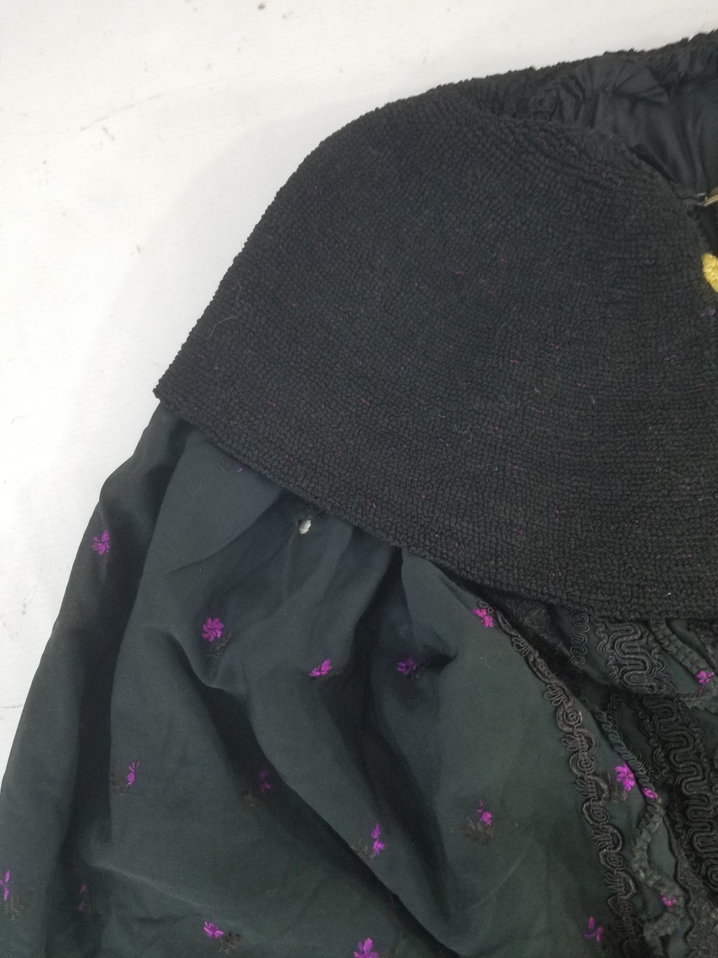 Vintage Victorian Floral Embroidery Gold Frog Closures Cape Cloak 128x118cm