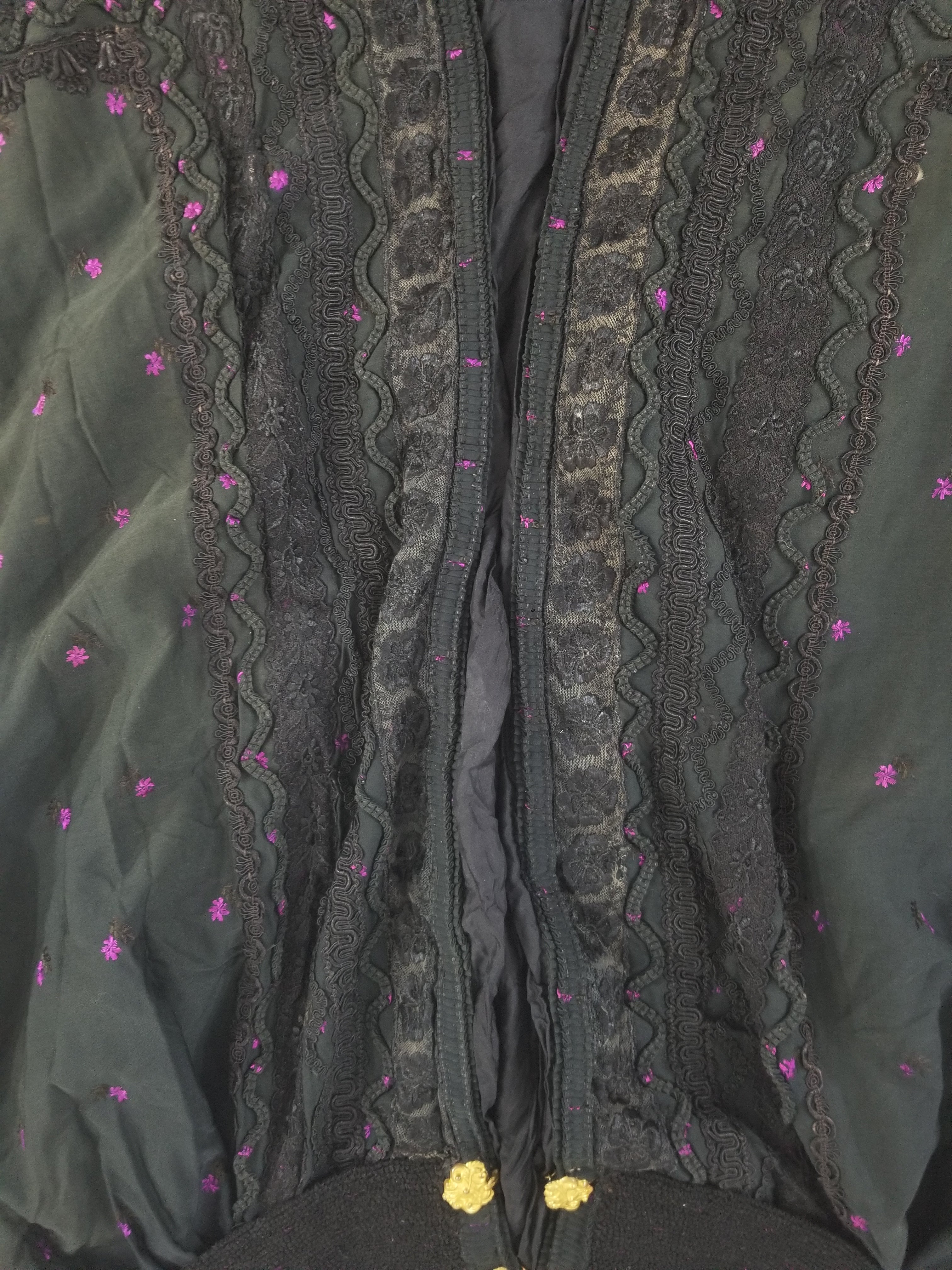 Vintage Victorian Floral Embroidery Gold Frog Closures Cape Cloak 128x118cm