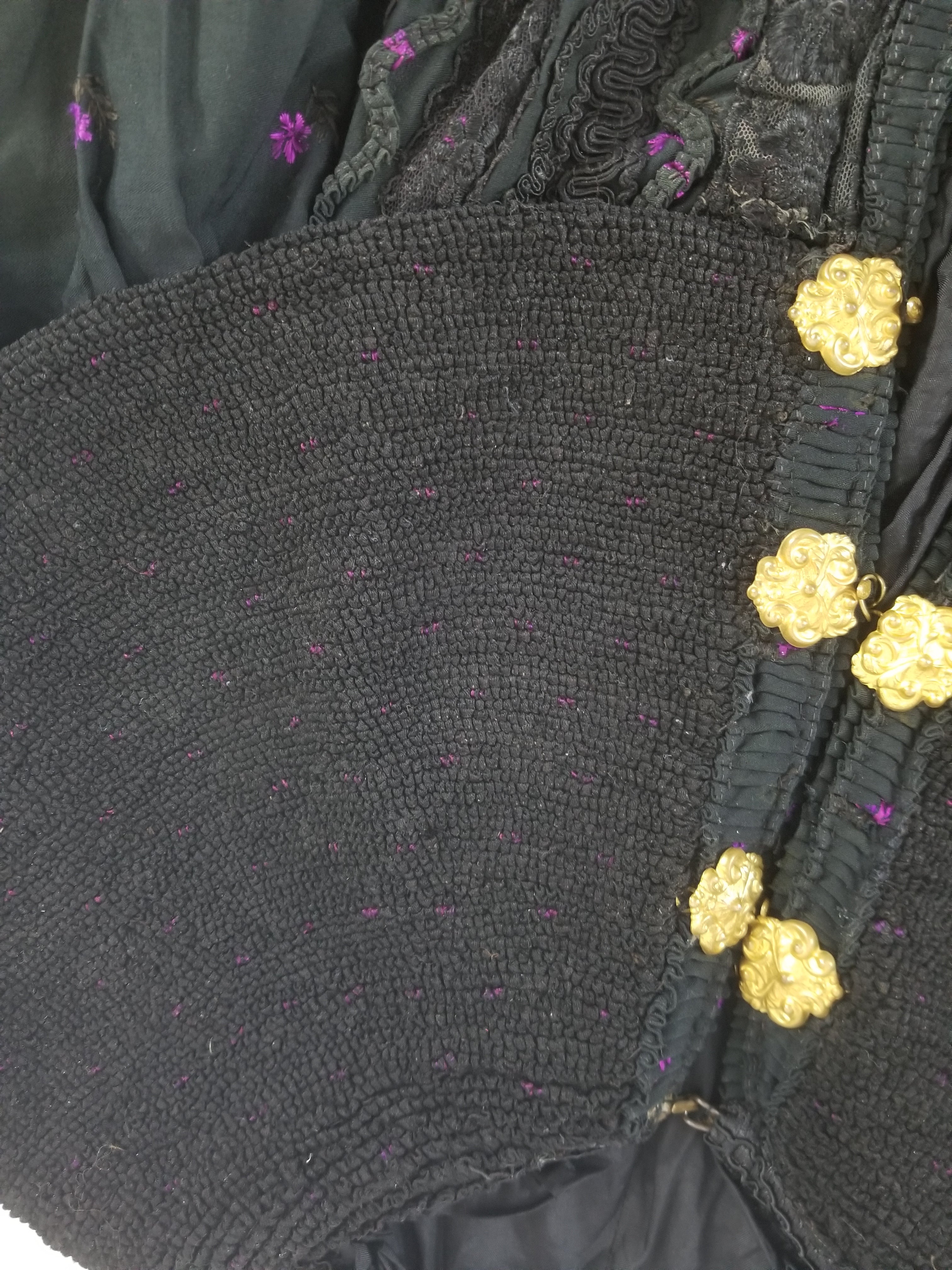 Vintage Victorian Floral Embroidery Gold Frog Closures Cape Cloak 128x118cm