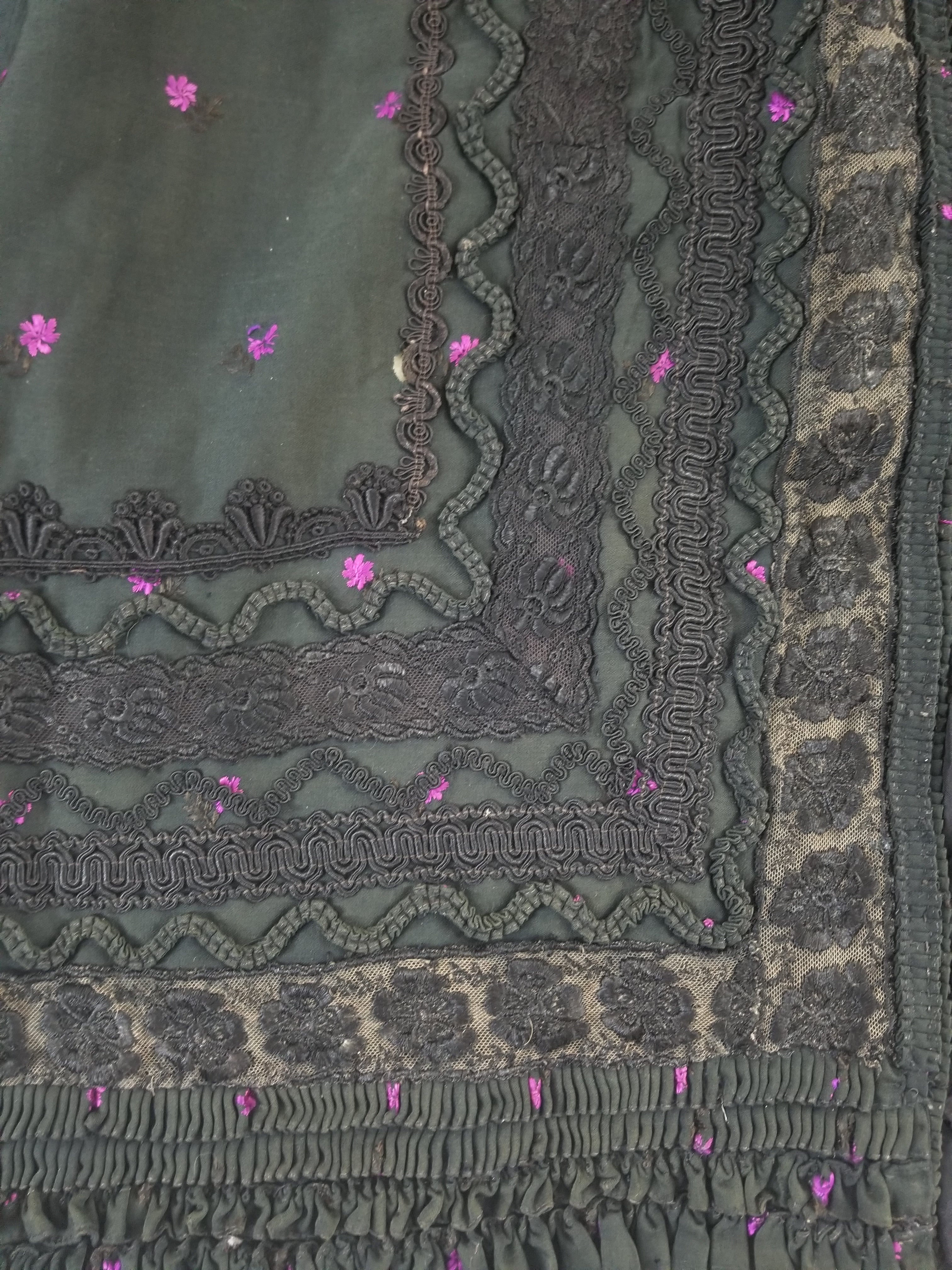 Vintage Victorian Floral Embroidery Gold Frog Closures Cape Cloak 128x118cm