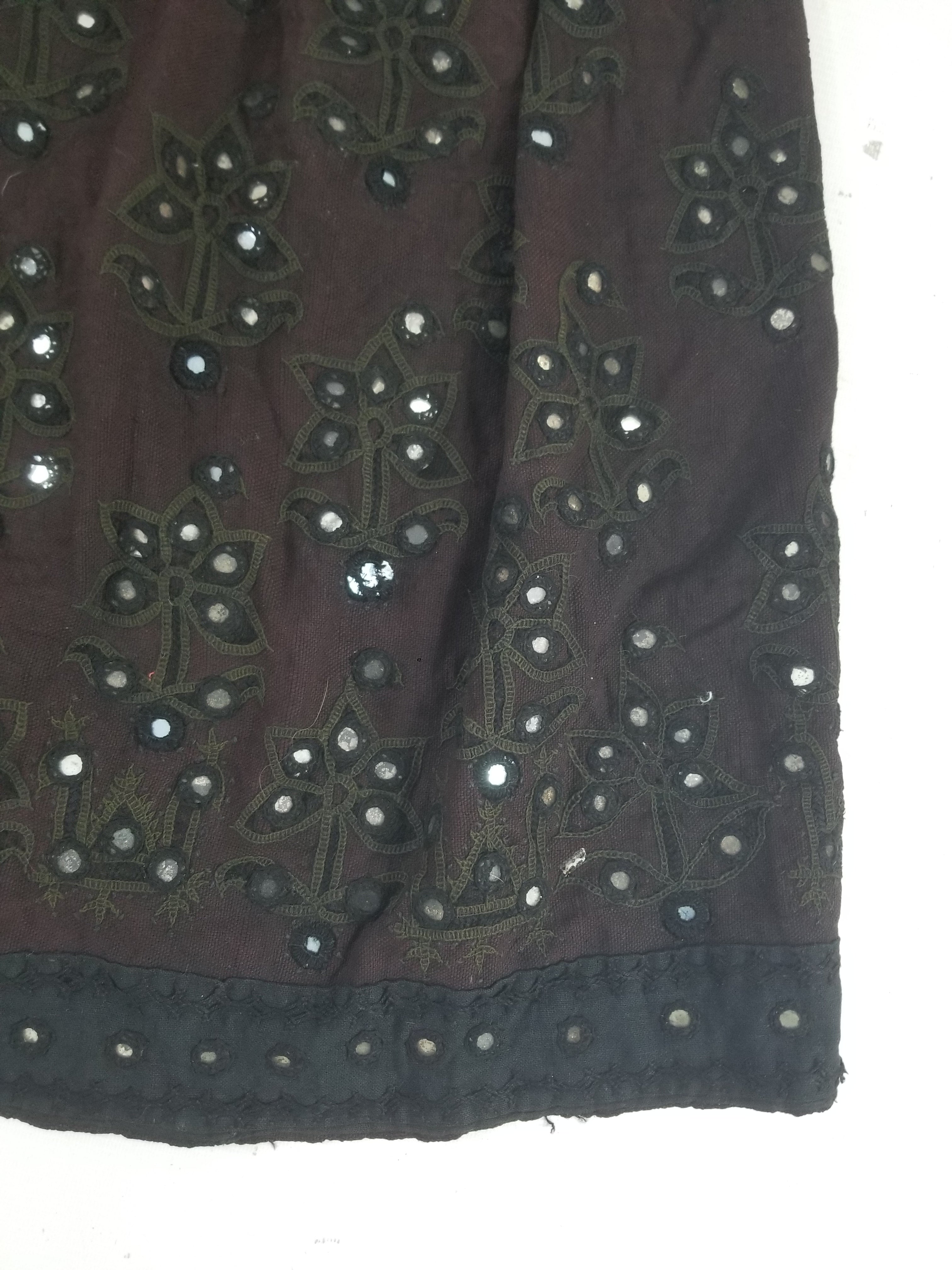 Vintage Traditional Indian Embroidered Mirrorwork Mini Skirt 78x71cm