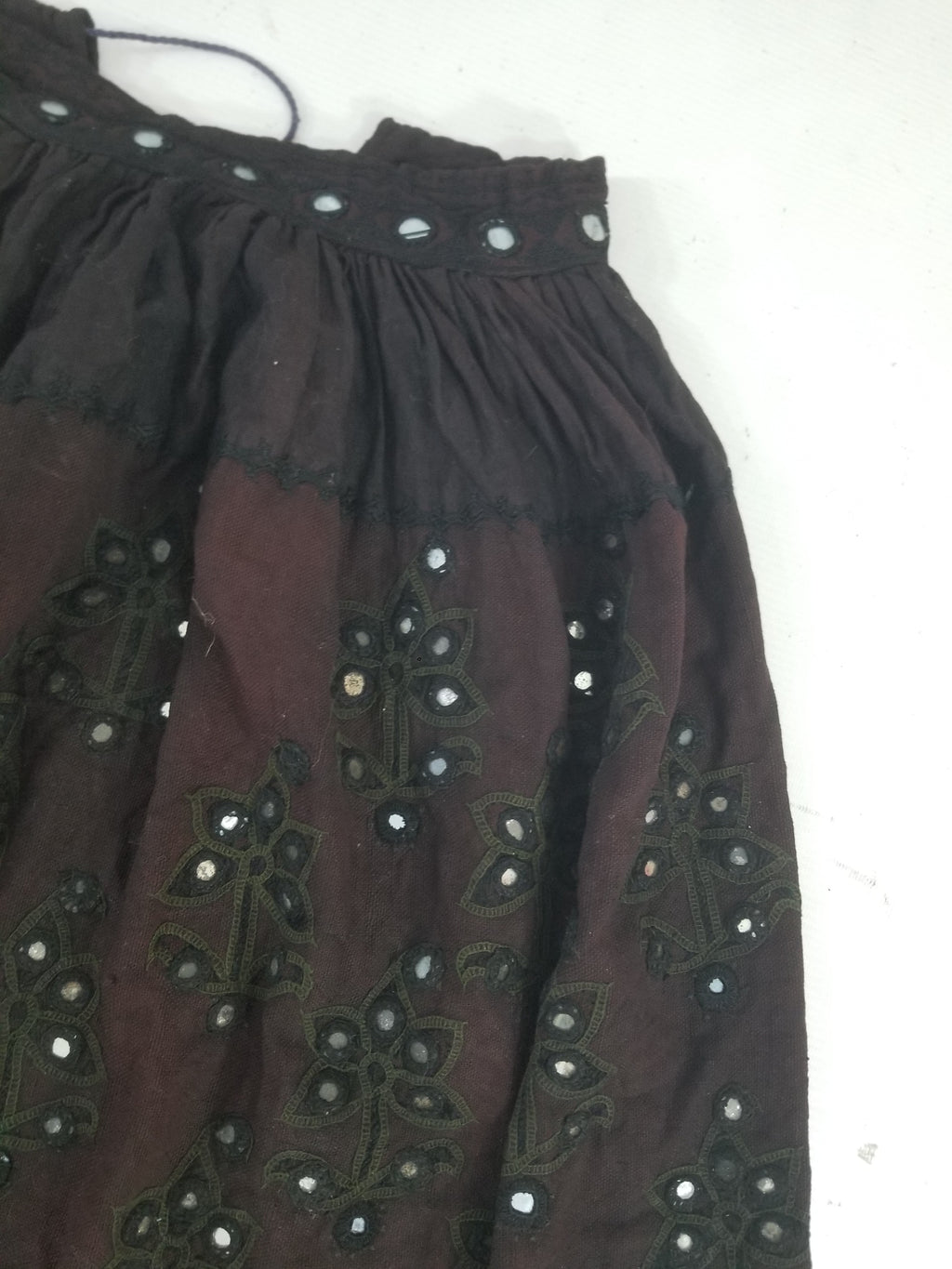 Vintage Traditional Indian Embroidered Mirrorwork Mini Skirt 78x71cm