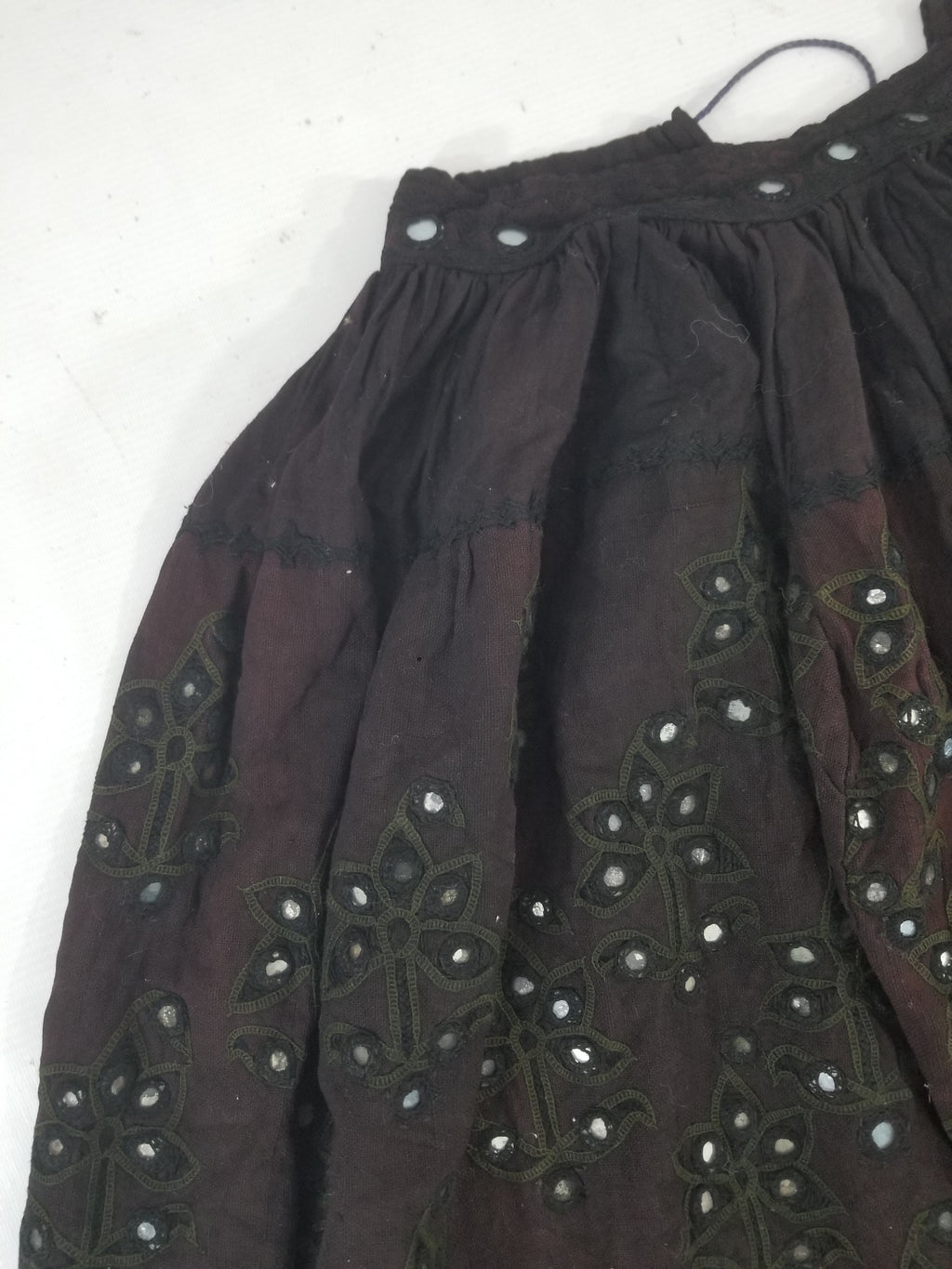 Vintage Traditional Indian Embroidered Mirrorwork Mini Skirt 78x71cm