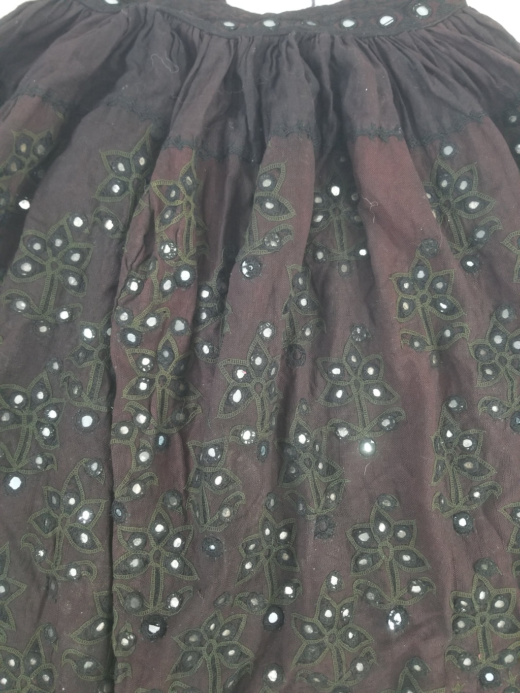 Vintage Traditional Indian Embroidered Mirrorwork Mini Skirt 78x71cm