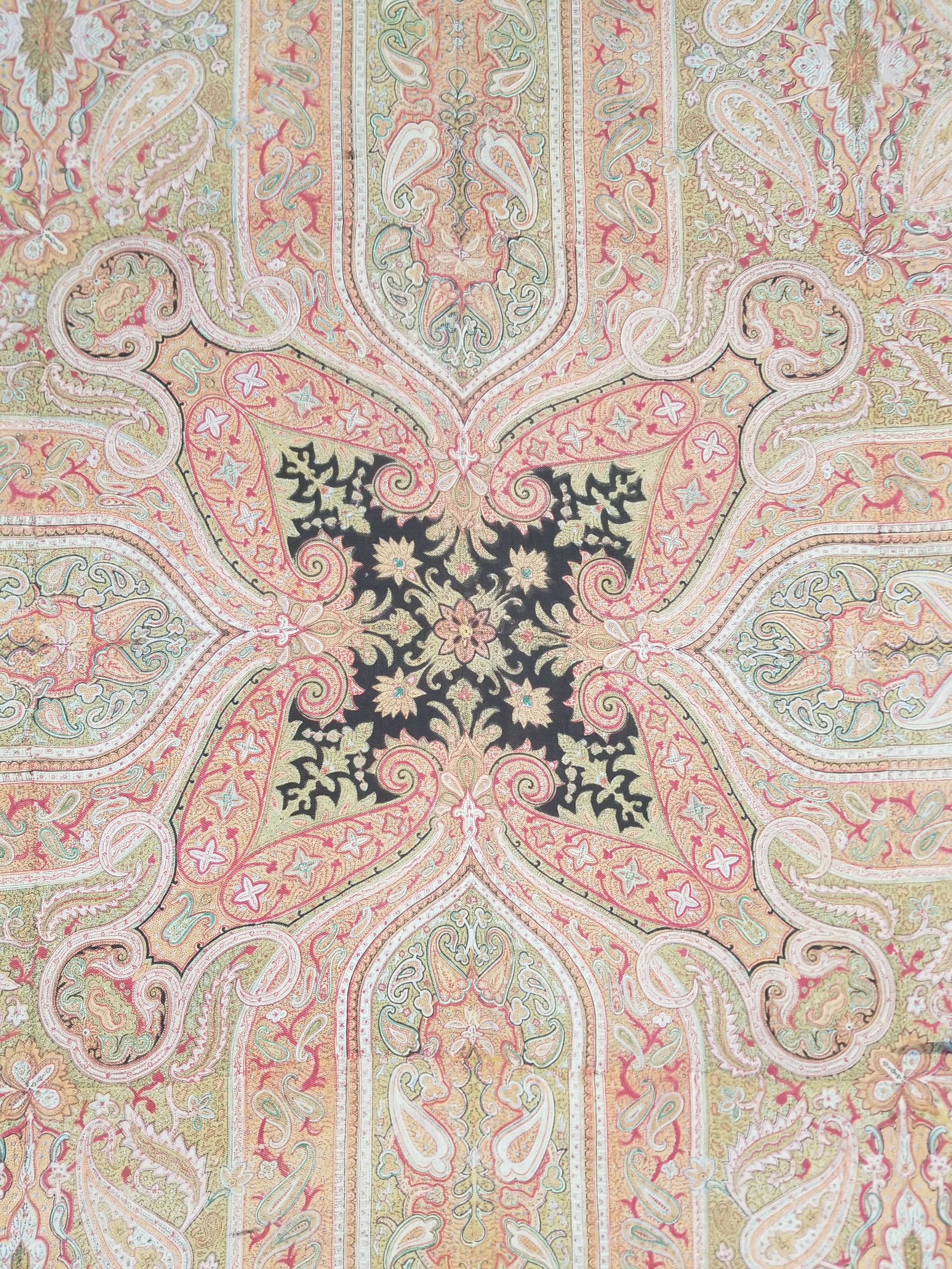 Antique Traditional Indian Paisley Woven Wool Shawl 161x158cm