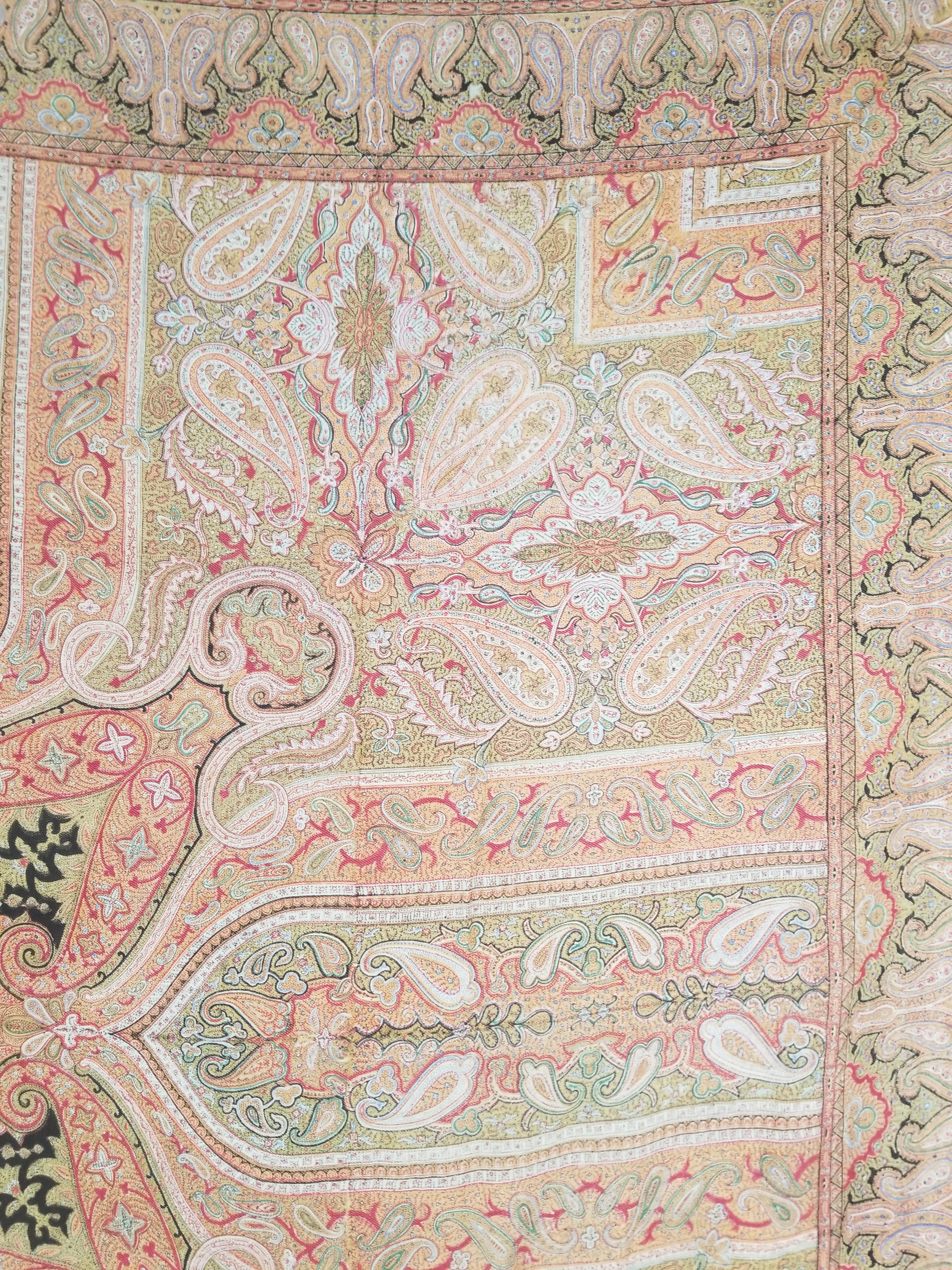 Antique Traditional Indian Paisley Woven Wool Shawl 161x158cm