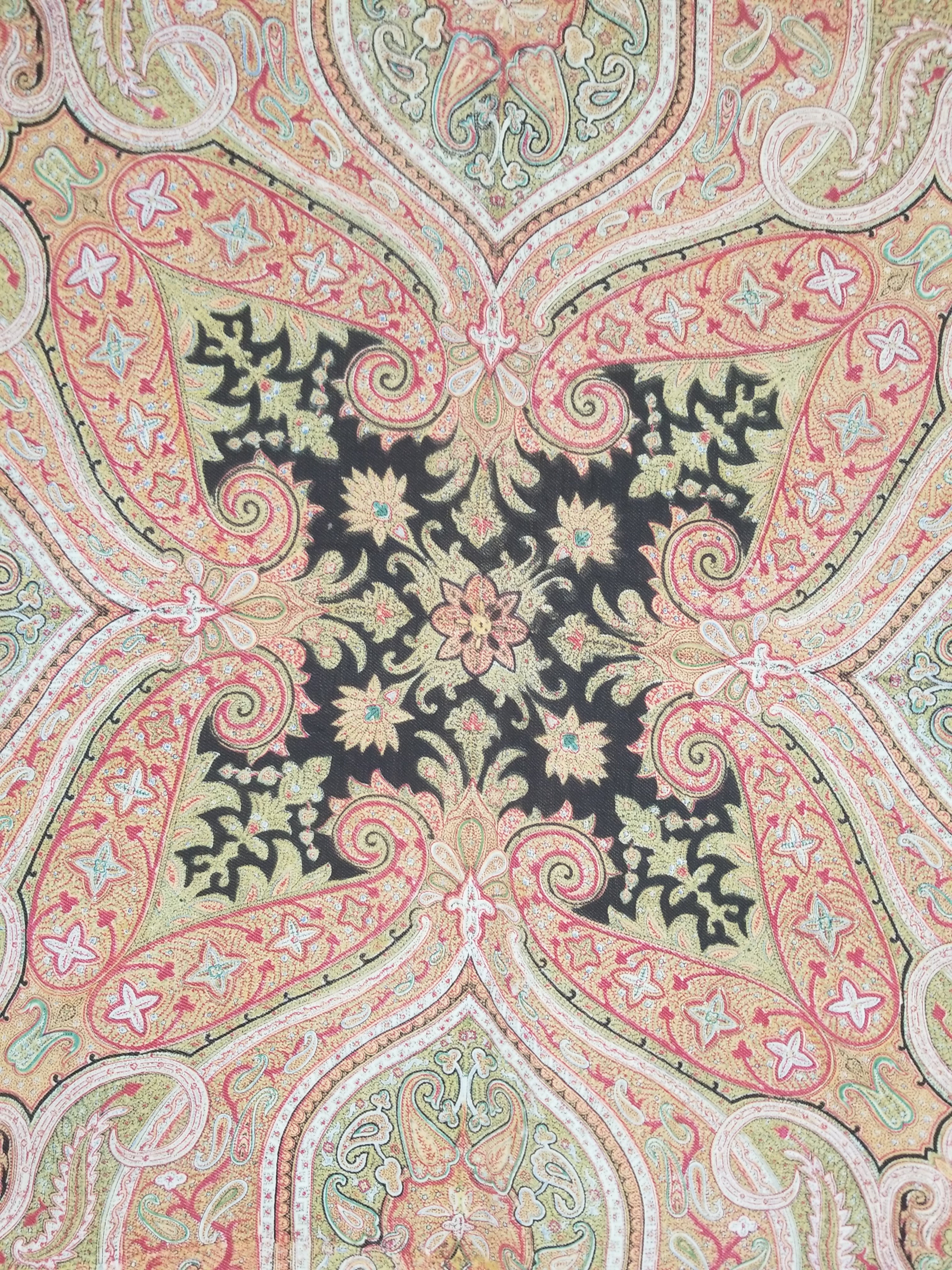 Antique Traditional Indian Paisley Woven Wool Shawl 161x158cm