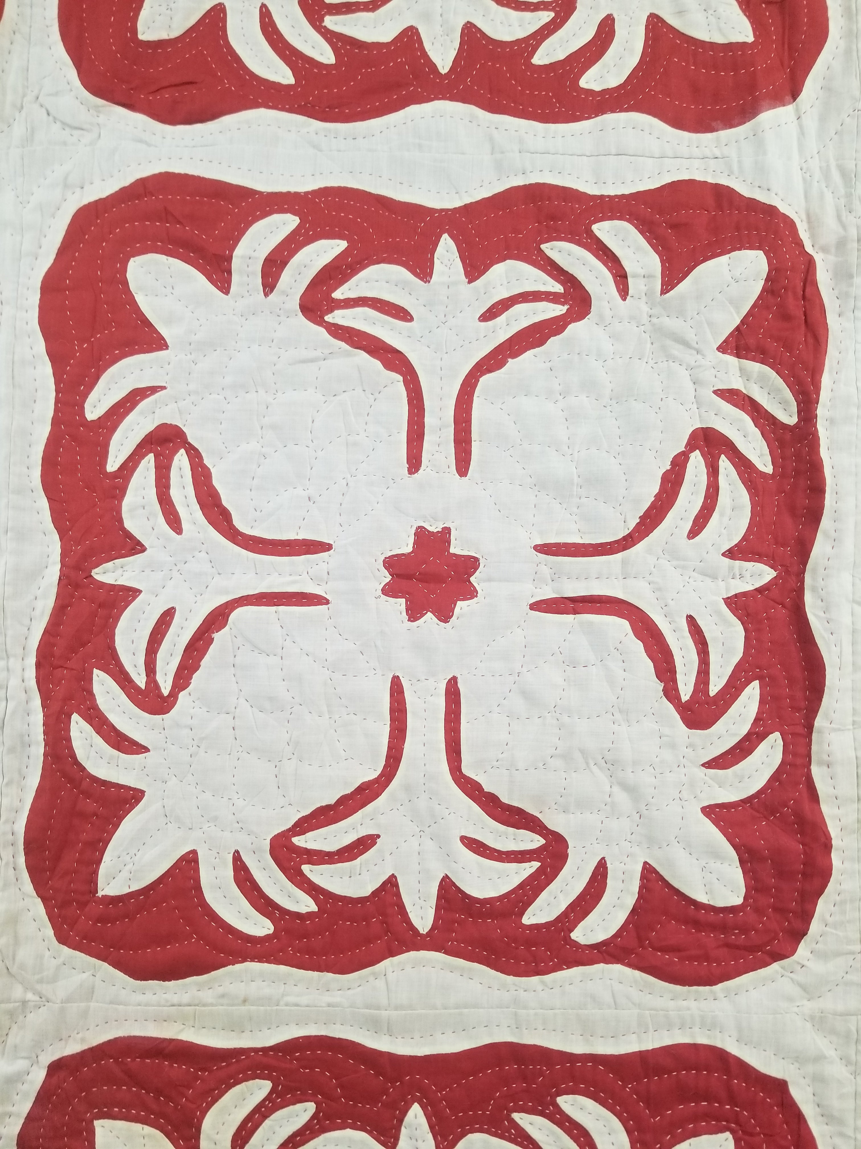 Vintage Traditional Hawaiian Style Hand Applique Quilted Bedspread 267x213cm