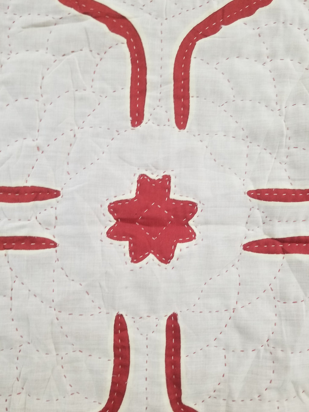 Vintage Traditional Hawaiian Style Hand Applique Quilted Bedspread 267x213cm