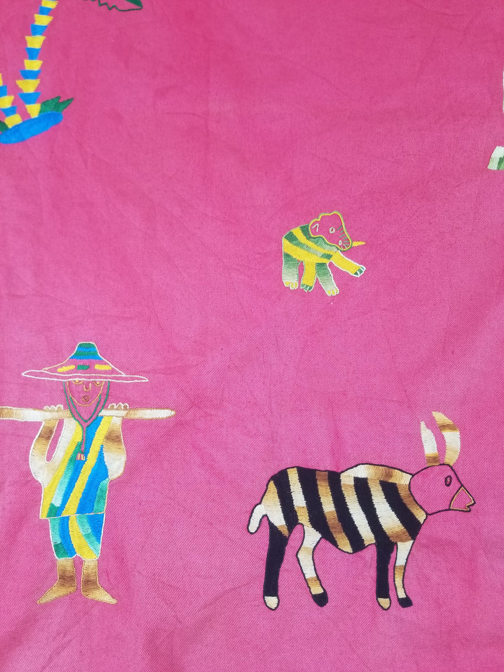 Vintage Traditional African Folk Embroidered Animals Motif Wall Hanging 149x97cm