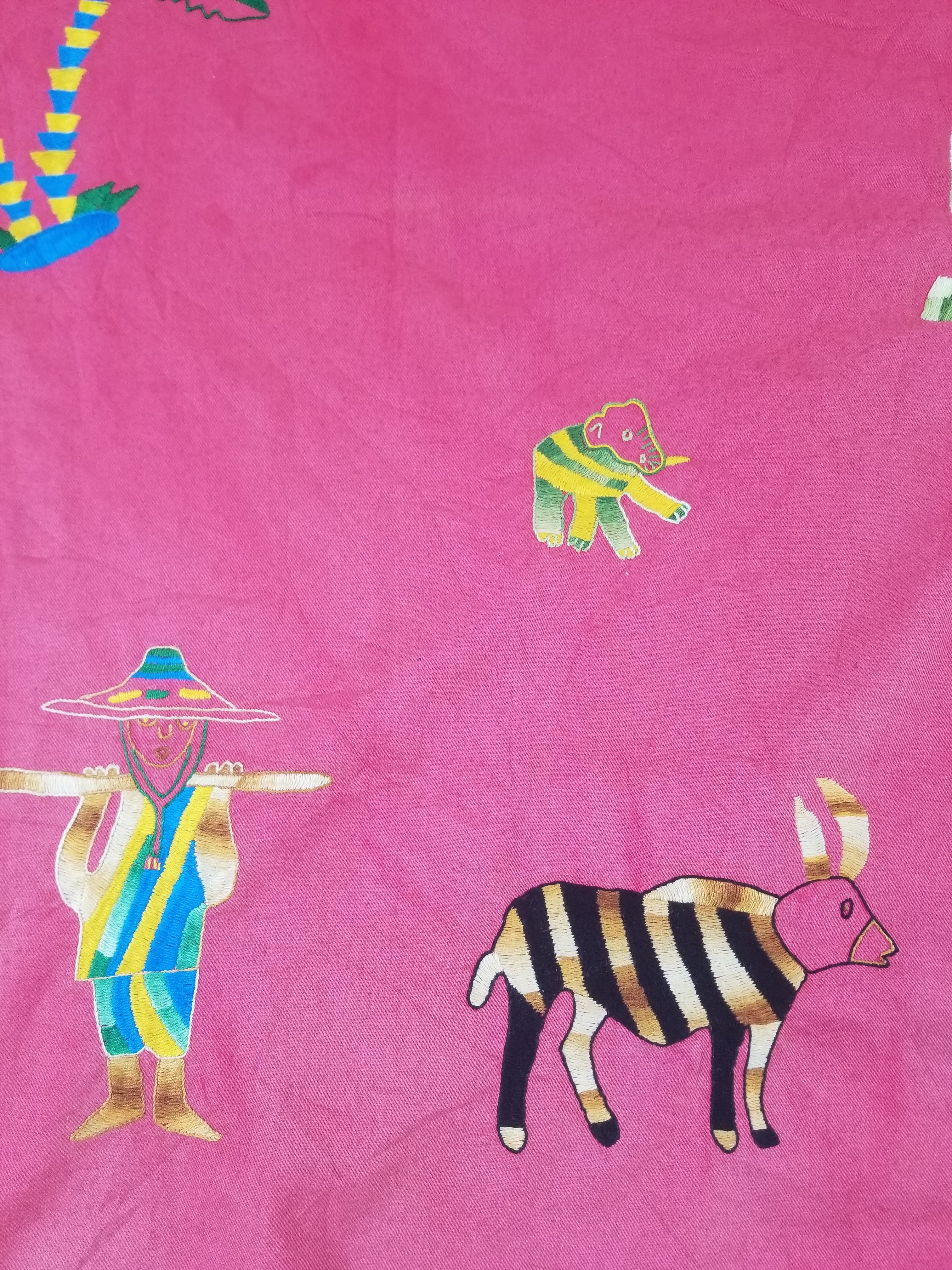 Vintage Traditional African Folk Embroidered Animals Motif Wall Hanging 149x97cm
