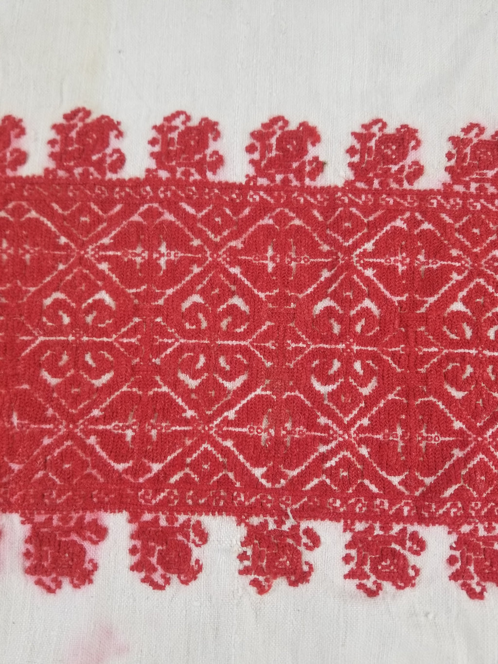 Vintage Traditional Ukrainian Rushnyk Folk Art Embroidered Textile 207x50cm
