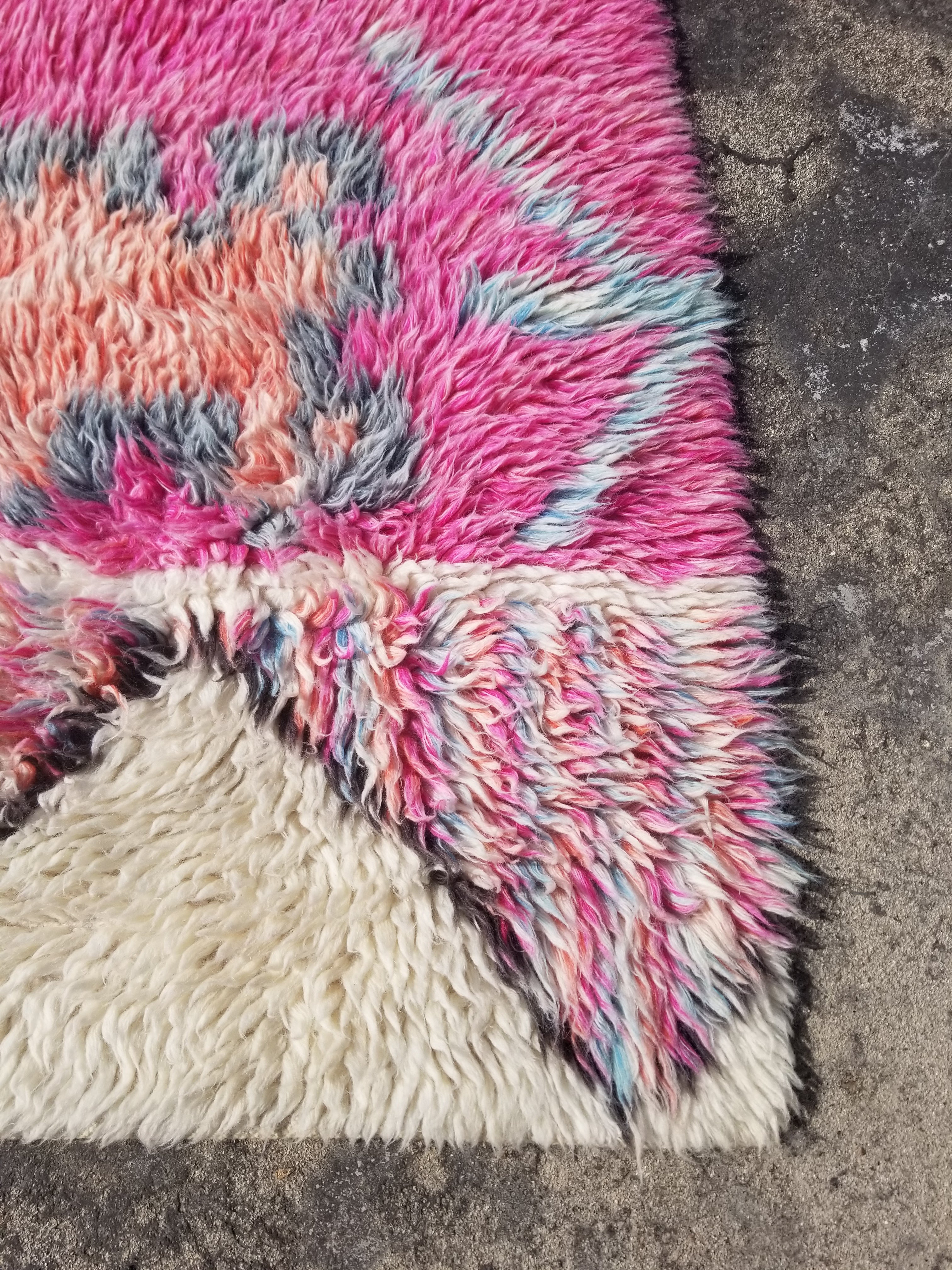 Vintage Traditional Handmade Moroccan Boujad Star & Diamond Shaggy Wool Multicolor Rug 224x117cm