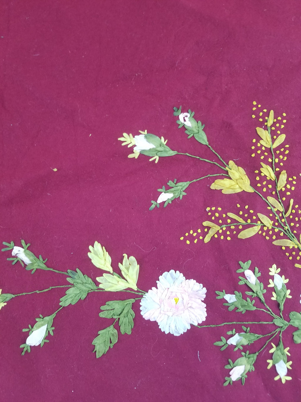 Vintage European Ribbonwork Embroidered Floral Tablecloth 120x120cm