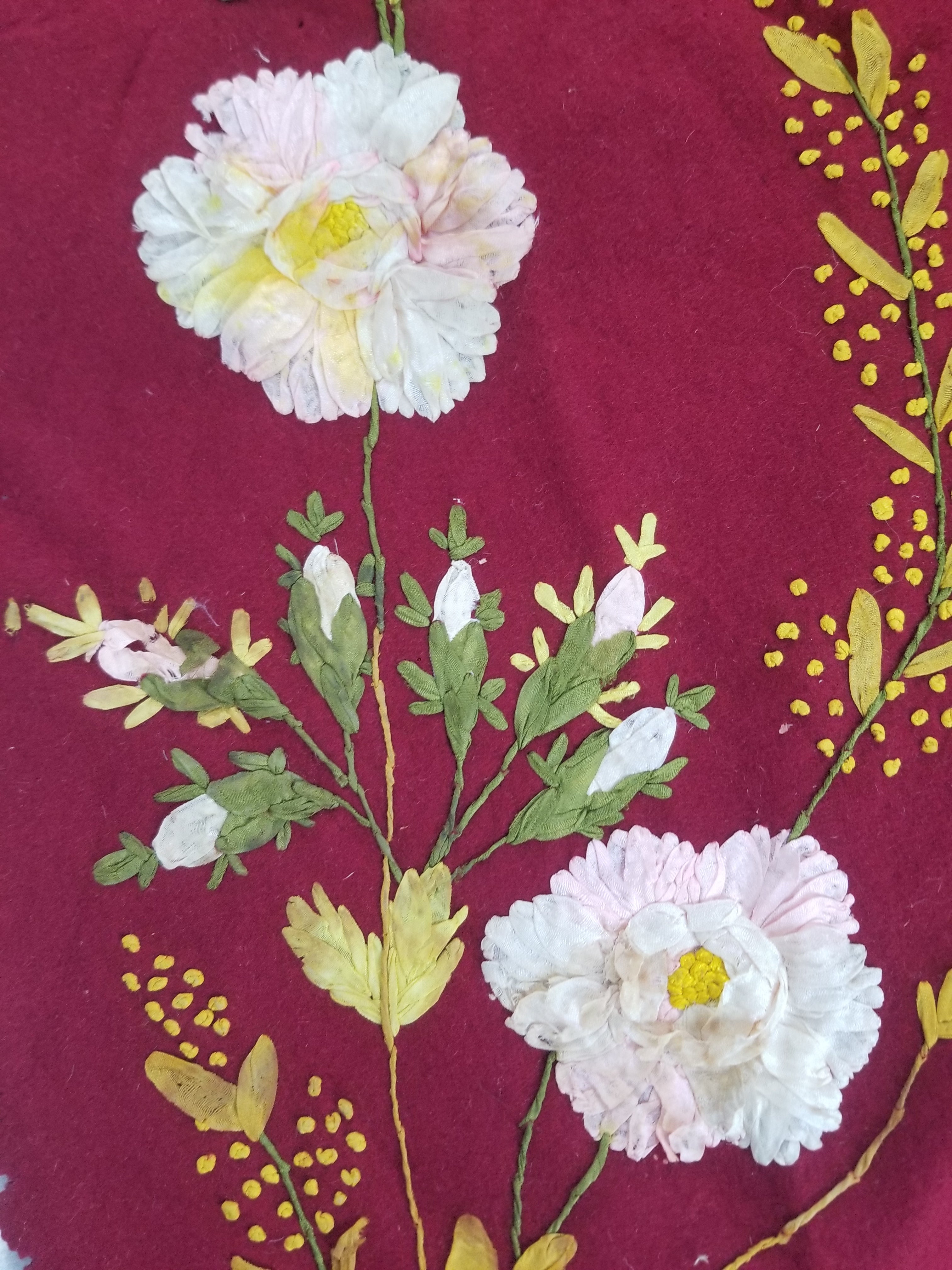 Vintage European Ribbonwork Embroidered Floral Tablecloth 120x120cm