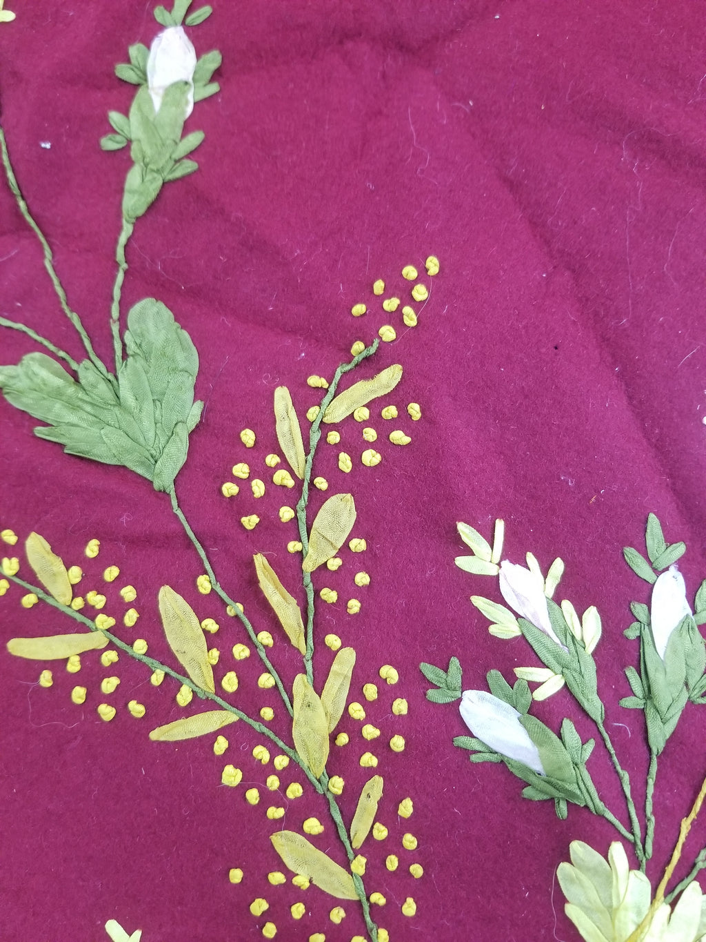Vintage European Ribbonwork Embroidered Floral Tablecloth 120x120cm