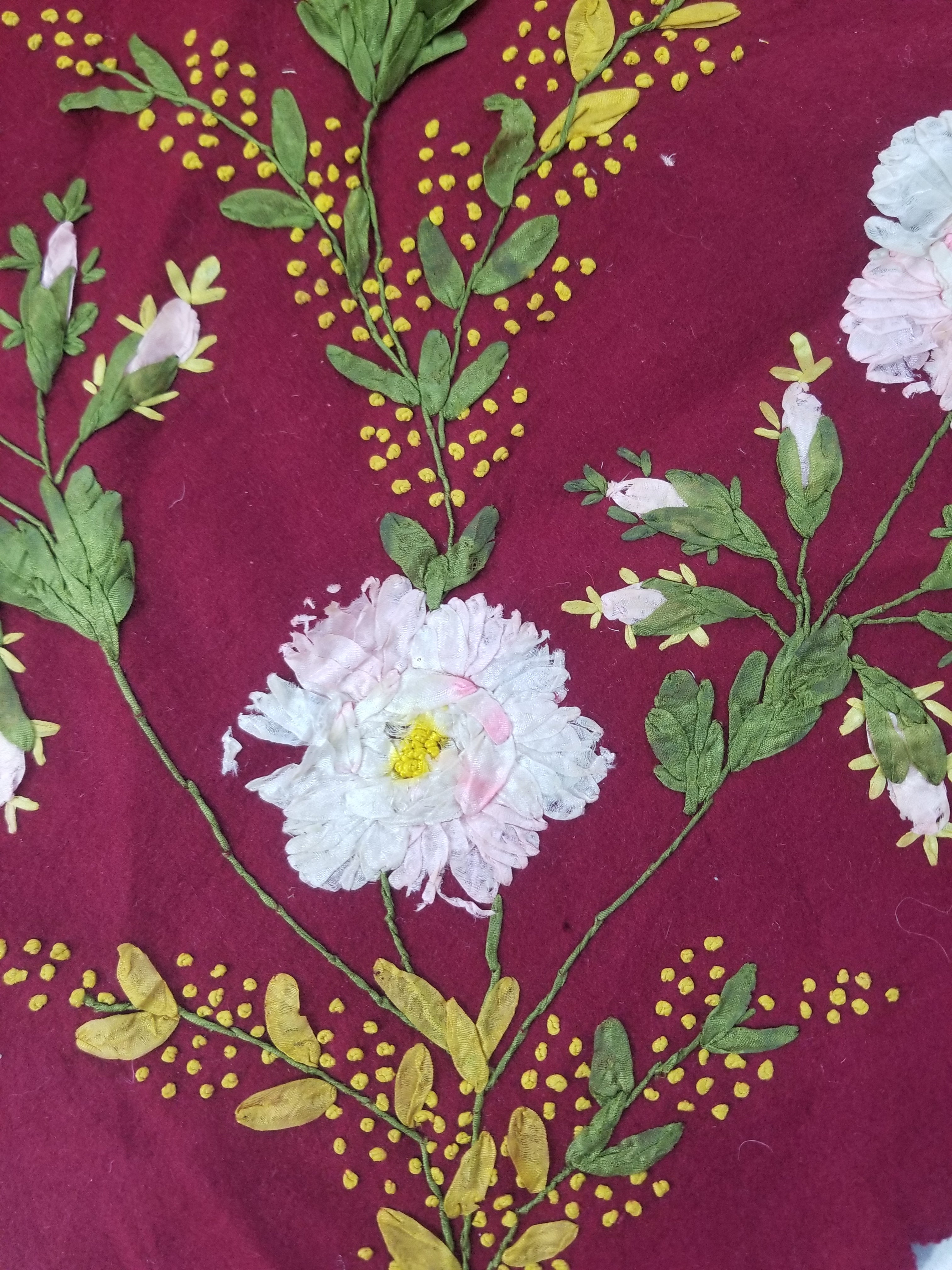 Vintage European Ribbonwork Embroidered Floral Tablecloth 120x120cm