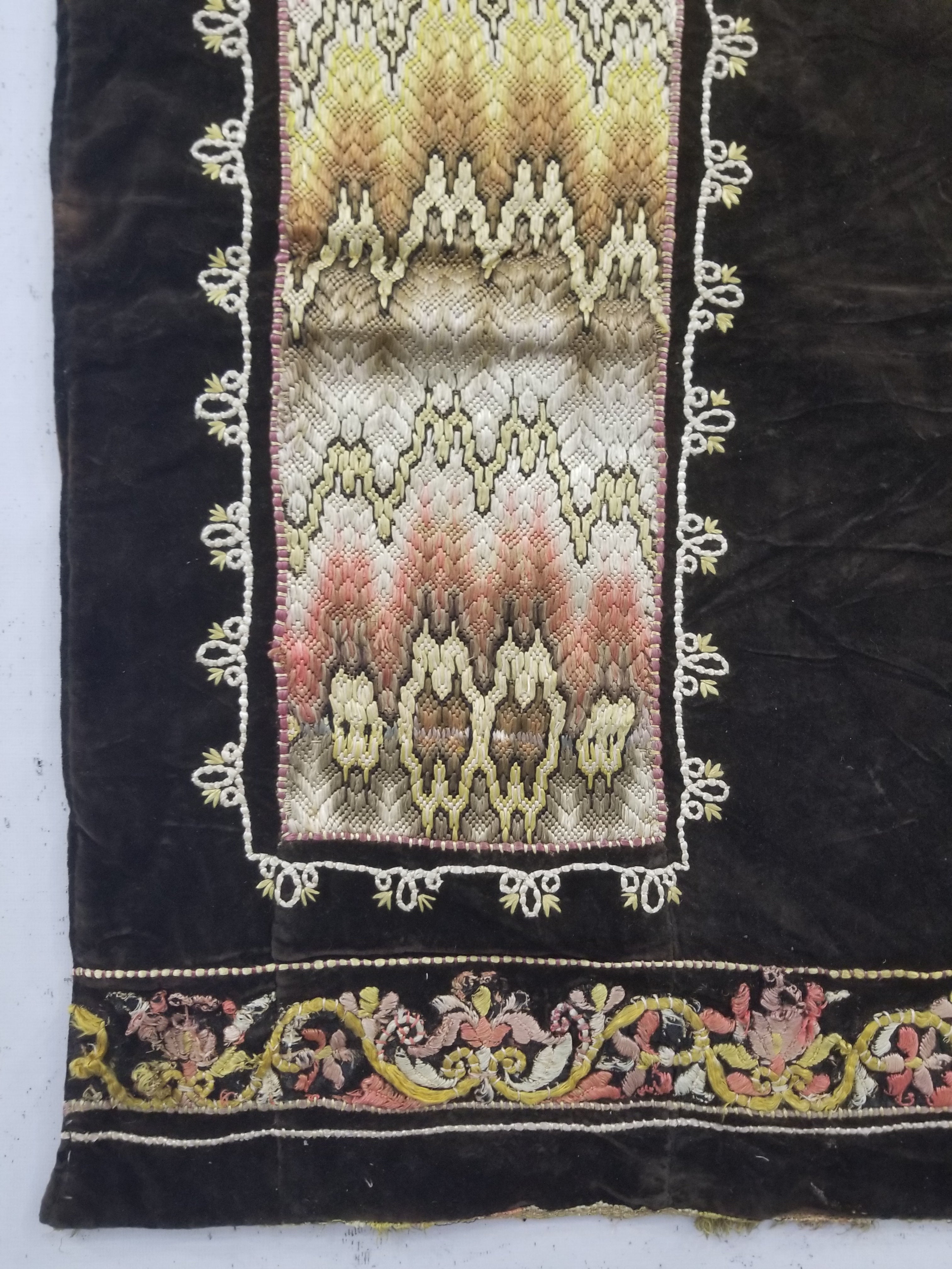 Antique Rare Italian Flame Stitch Velvet Textile Runner 310x76cm