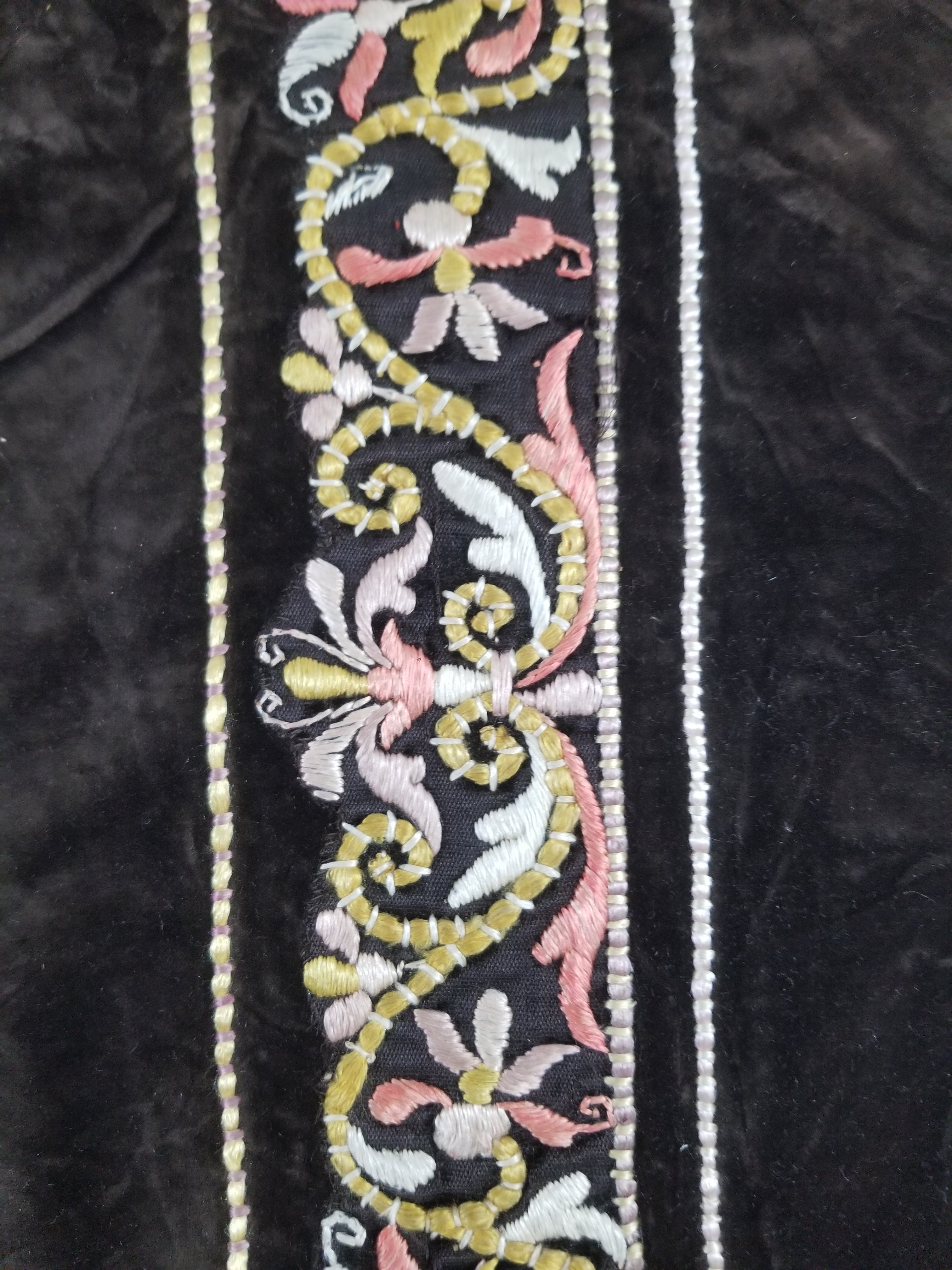 Antique Rare Italian Flame Stitch Velvet Textile Runner 310x76cm