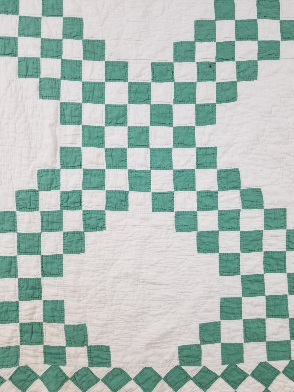 Vintage Handmade Double Irish Chain Pattern Patchwork Quilt/Bedspread 212x193cm